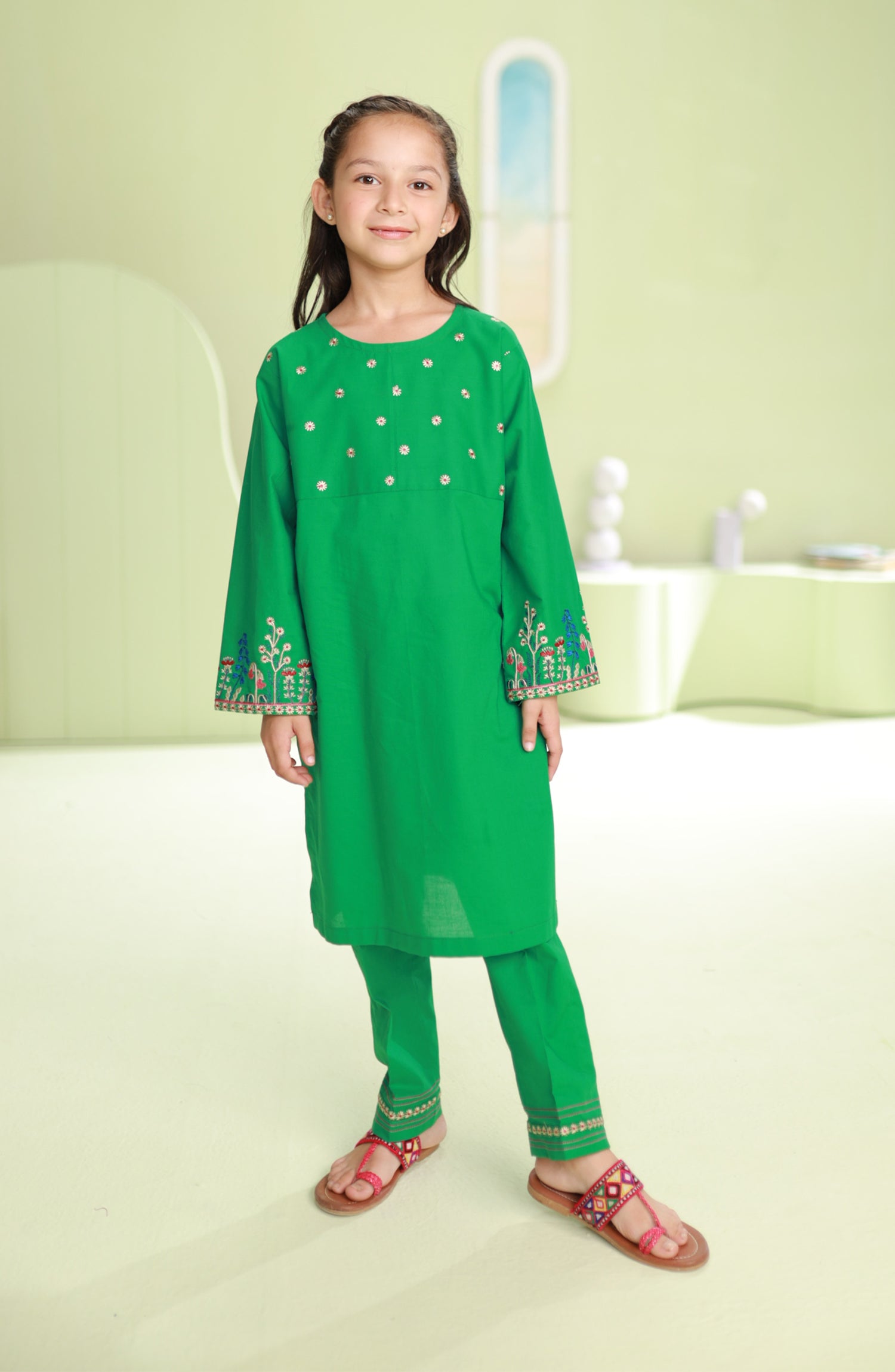 Stitched 2 Piece Embroidered Cambric Shirt and Cambric Pant (GRHC23W-2010)