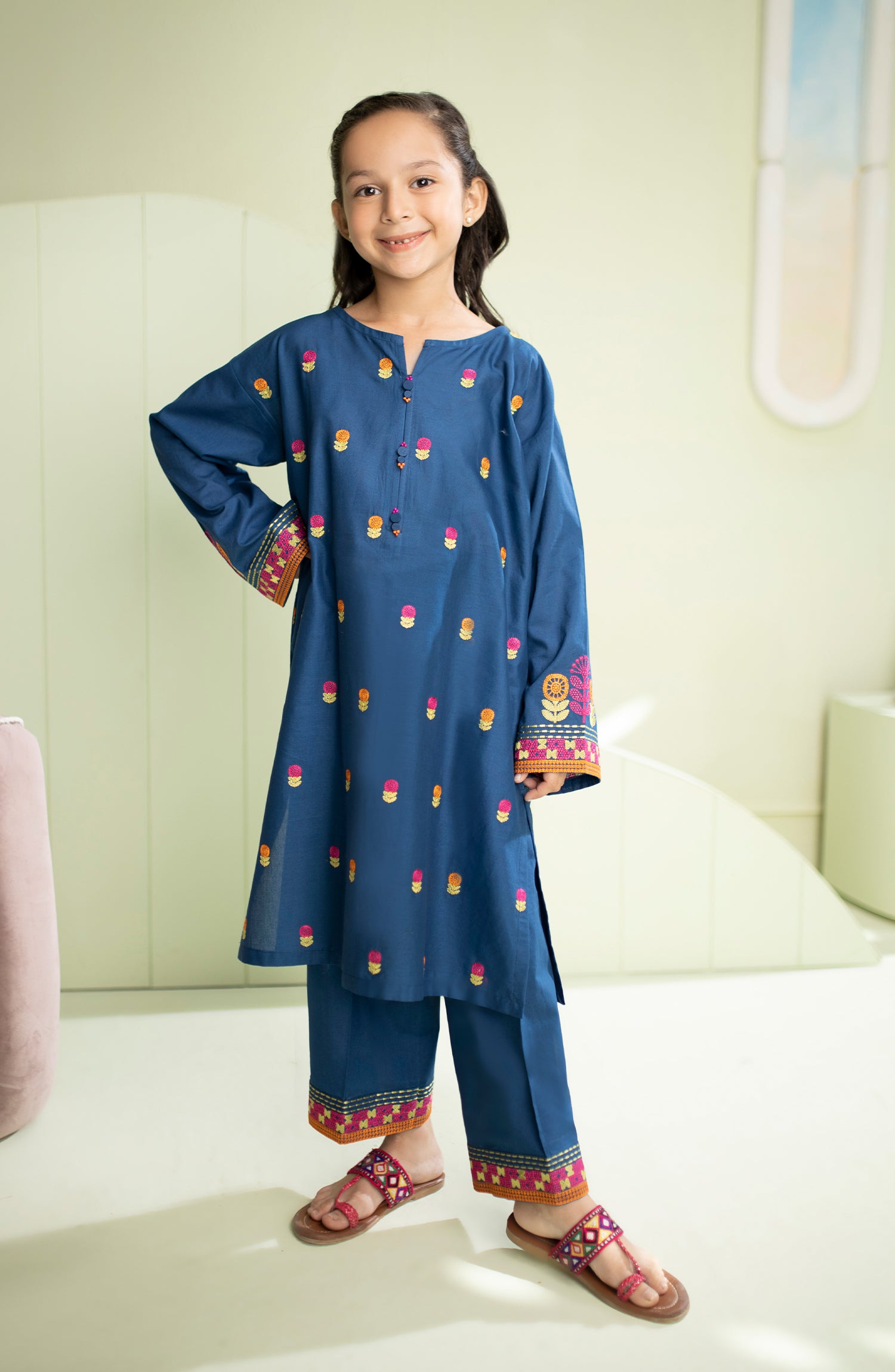 Stitched 2 Piece Embroidered Cambric Shirt and Cambric Pant (GRHC23W-2012)
