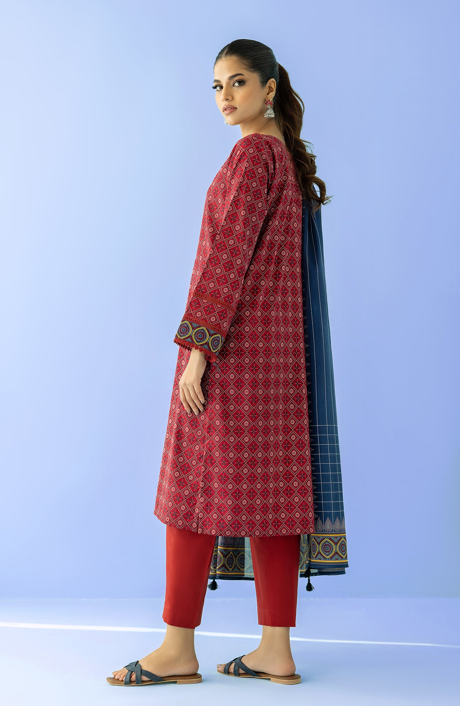 Stitched 3 Piece Printed Lawn Shirt , Cambric Pant and Lawn Dupatta (OTL-24-082/S MAROON)