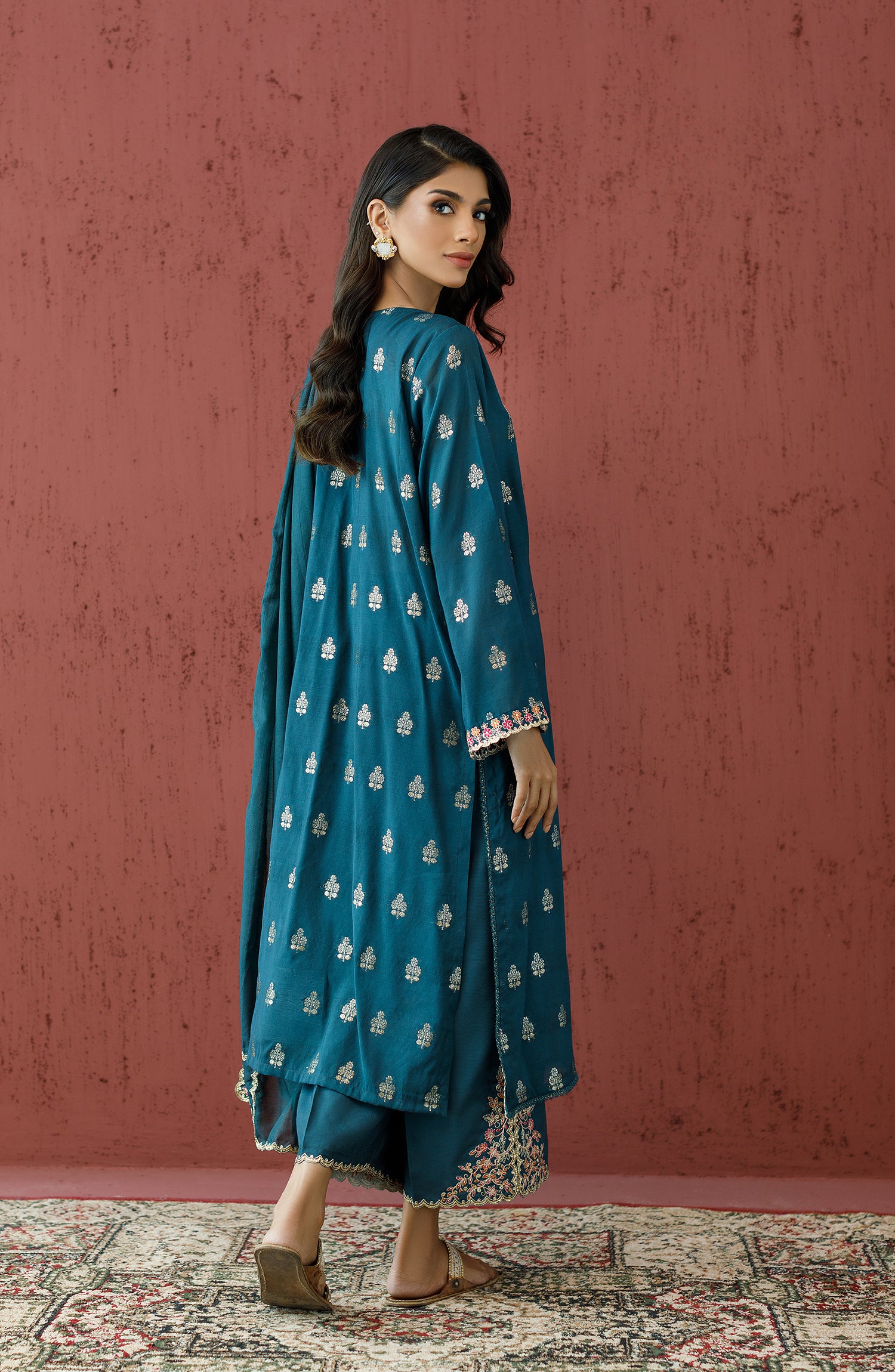 Stitched 3 Piece Embroidered Jacquard Shirt , Raw Silk Pant and Raw Silk Dupatta (OTLF-23-072/S GREEN)