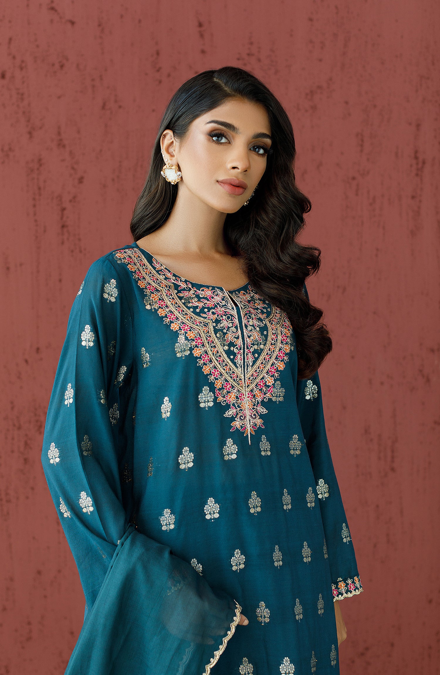 Stitched 3 Piece Embroidered Jacquard Shirt , Raw Silk Pant and Raw Silk Dupatta (OTLF-23-072/S GREEN)