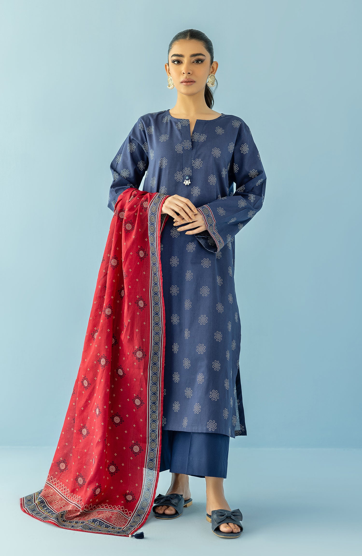 Stitched 3 Piece Printed Lawn Shirt , Cambric Pant and Lawn Dupatta (OTL-24-062/S BLUE)