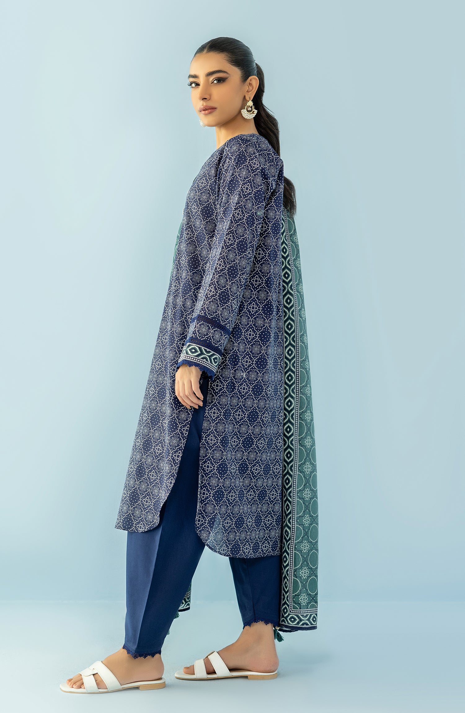 Stitched 3 Piece Printed Lawn Shirt , Cambric Pant and Lawn Dupatta (OTL-24-065/S BLUE)