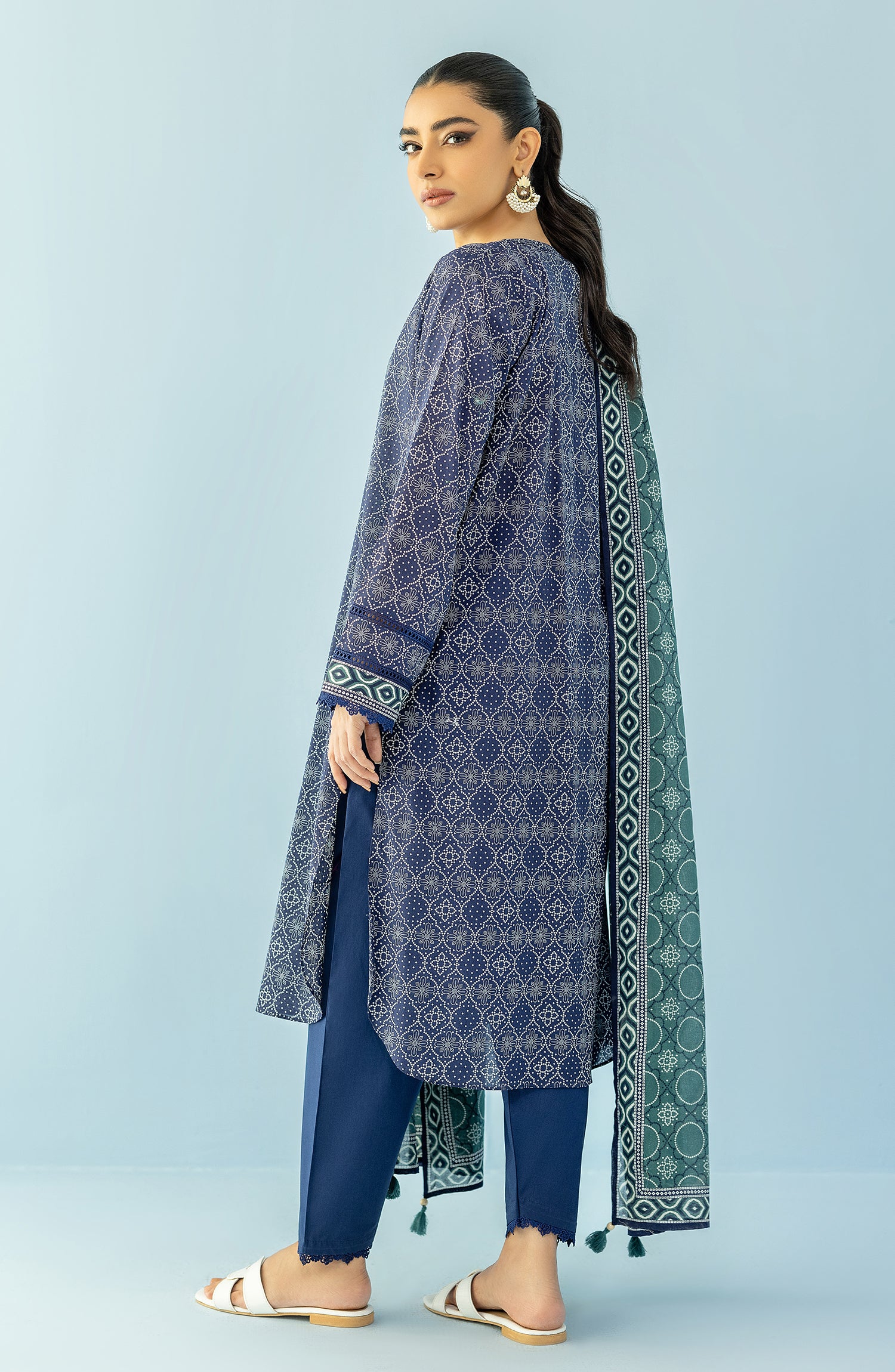 Stitched 3 Piece Printed Lawn Shirt , Cambric Pant and Lawn Dupatta (OTL-24-065/S BLUE)