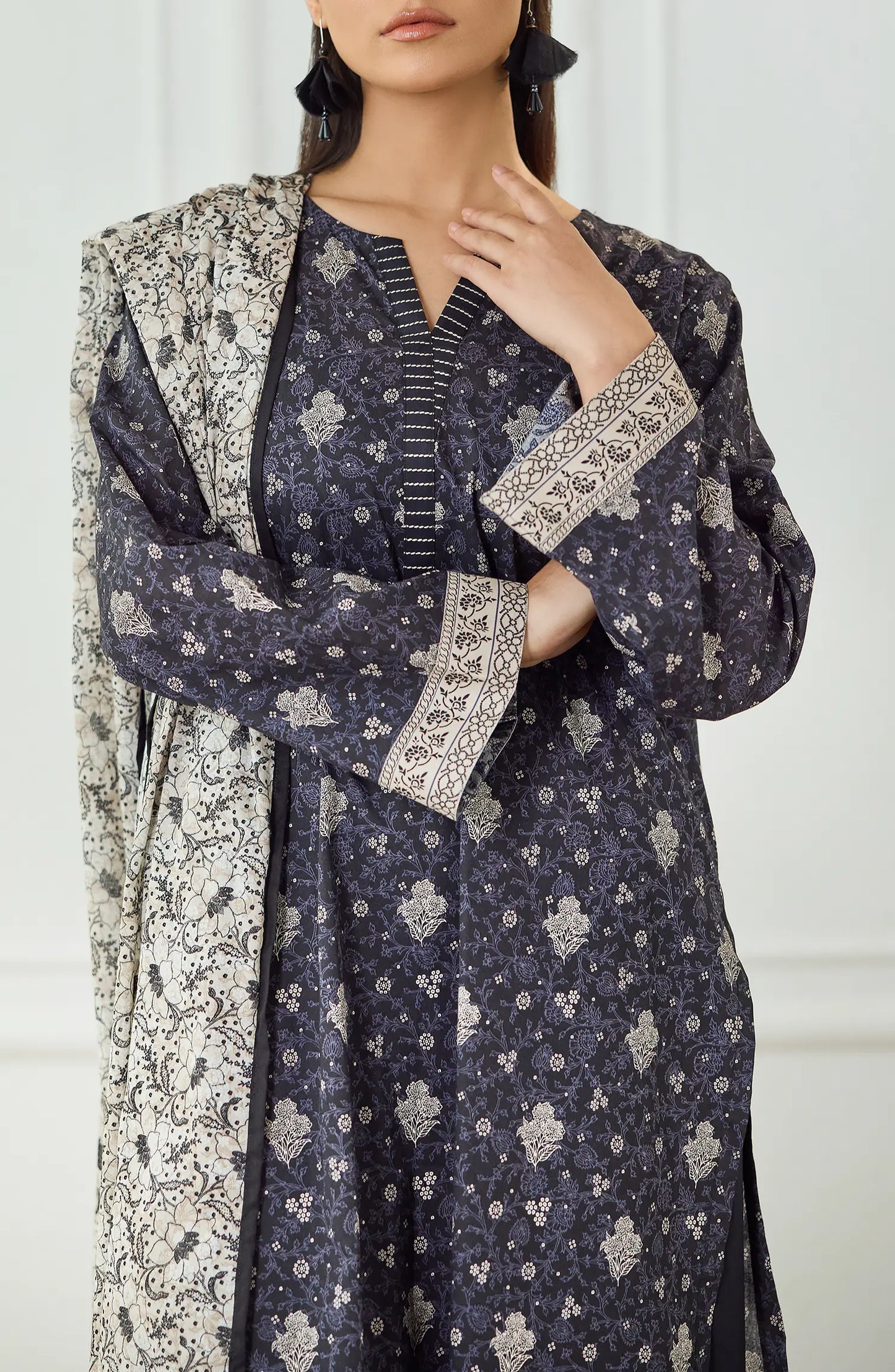 Unstitched | 3 Piece | Printed | Lawn Shirt | OTL-25-508/U BLACK