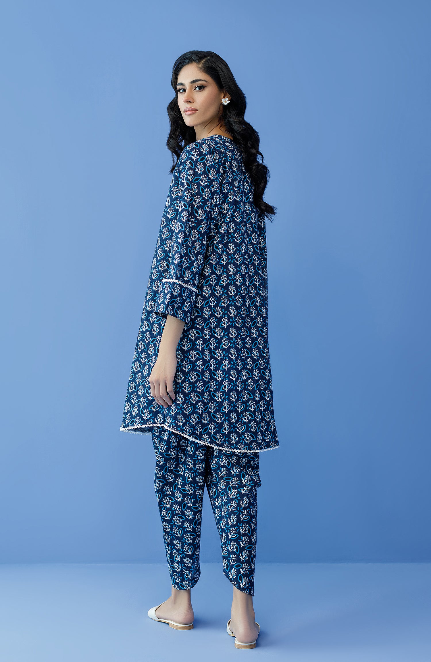 NRDS-23-202/U BLUE KHADDAR Women UNSTITCHED SHIRT PANTS