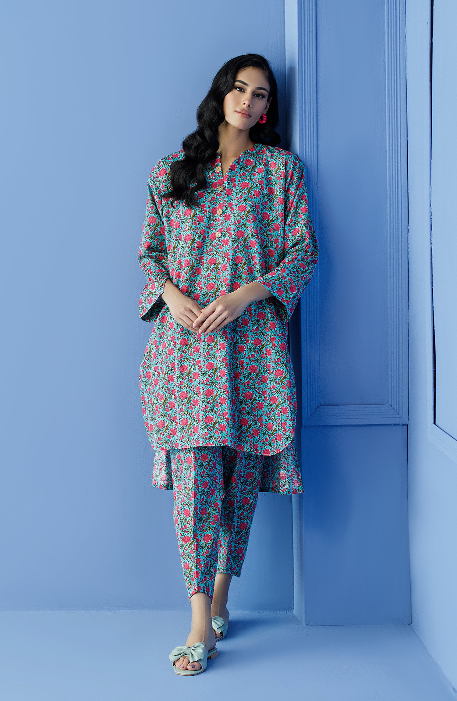 NRDS-23-204/U BLUE KHADDAR Women UNSTITCHED SHIRT PANTS