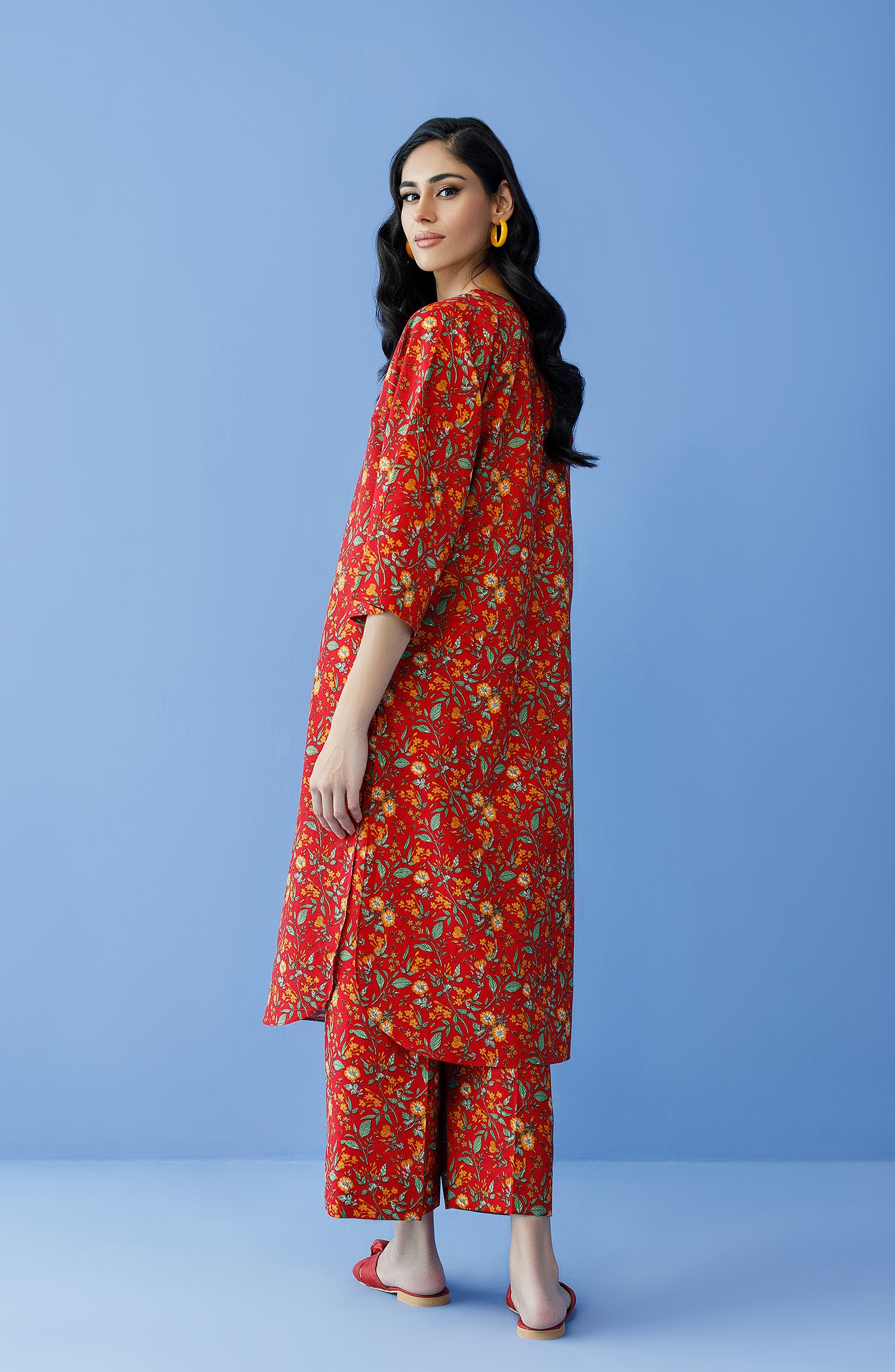 NRDS-23-178/U RED KHADDAR Women UNSTITCHED SHIRT PANTS