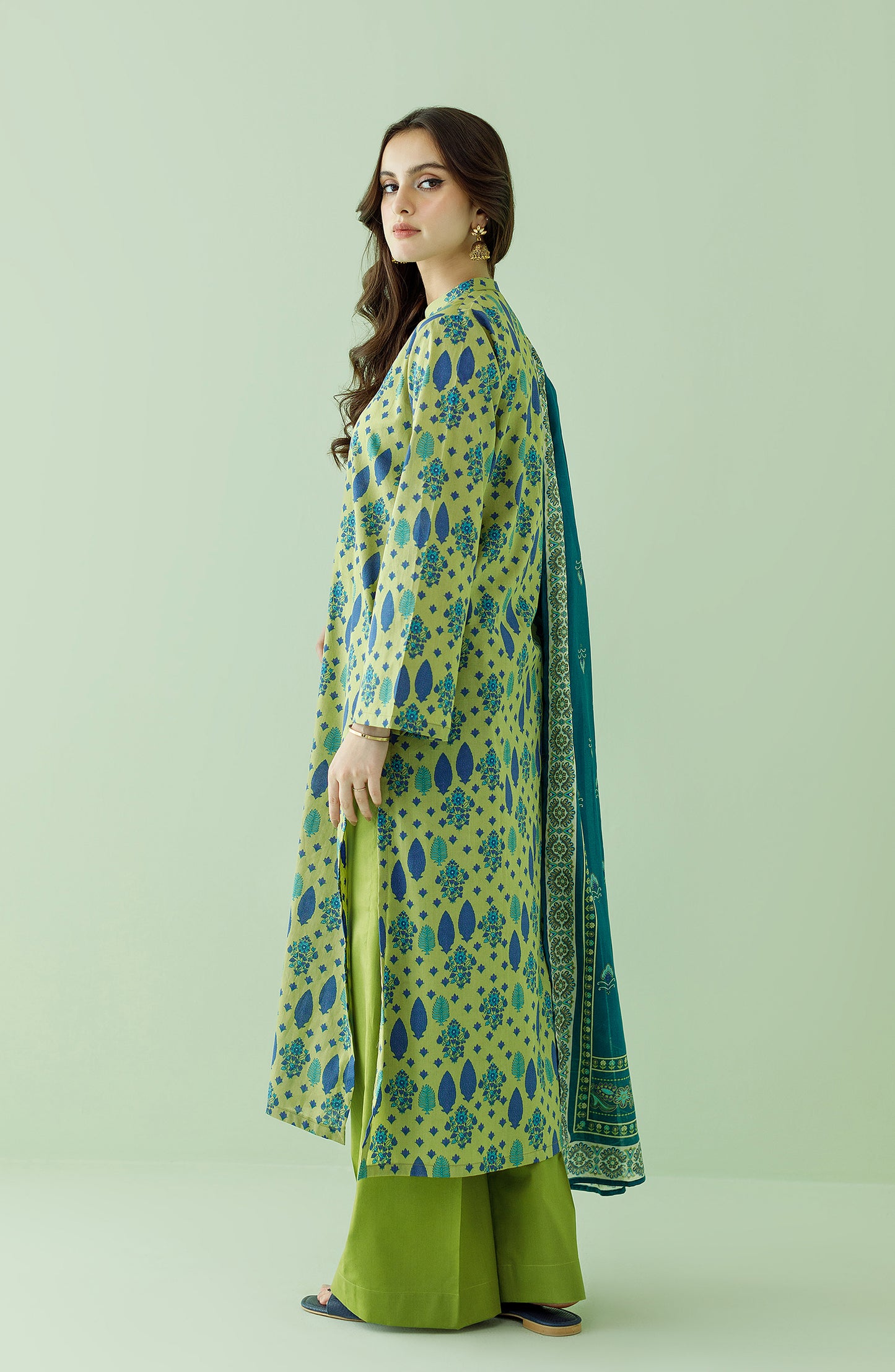 Stitched 3 Piece Printed Lawn Shirt , Cambric Pant and Lawn Dupatta (OTL-23-364/S GREEN)