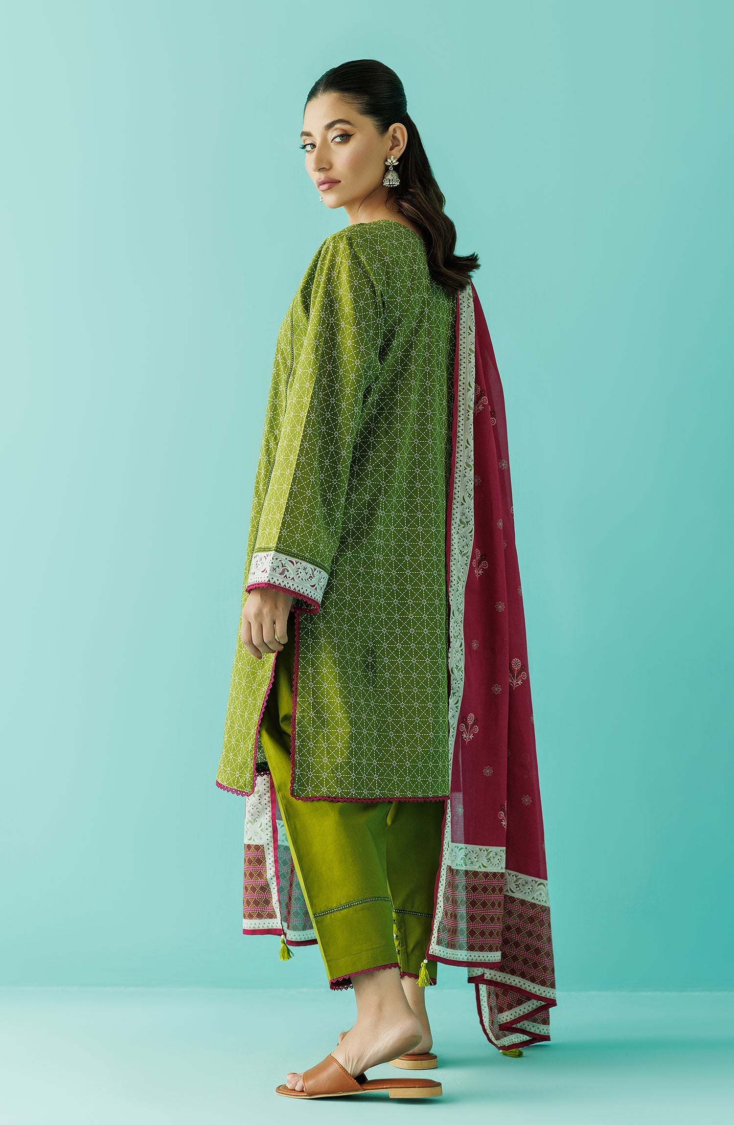 Unstitched 3 Piece Printed Lawn Shirt , Cambric Pant and Lawn Dupatta (OTL-24-086/U GREEN)