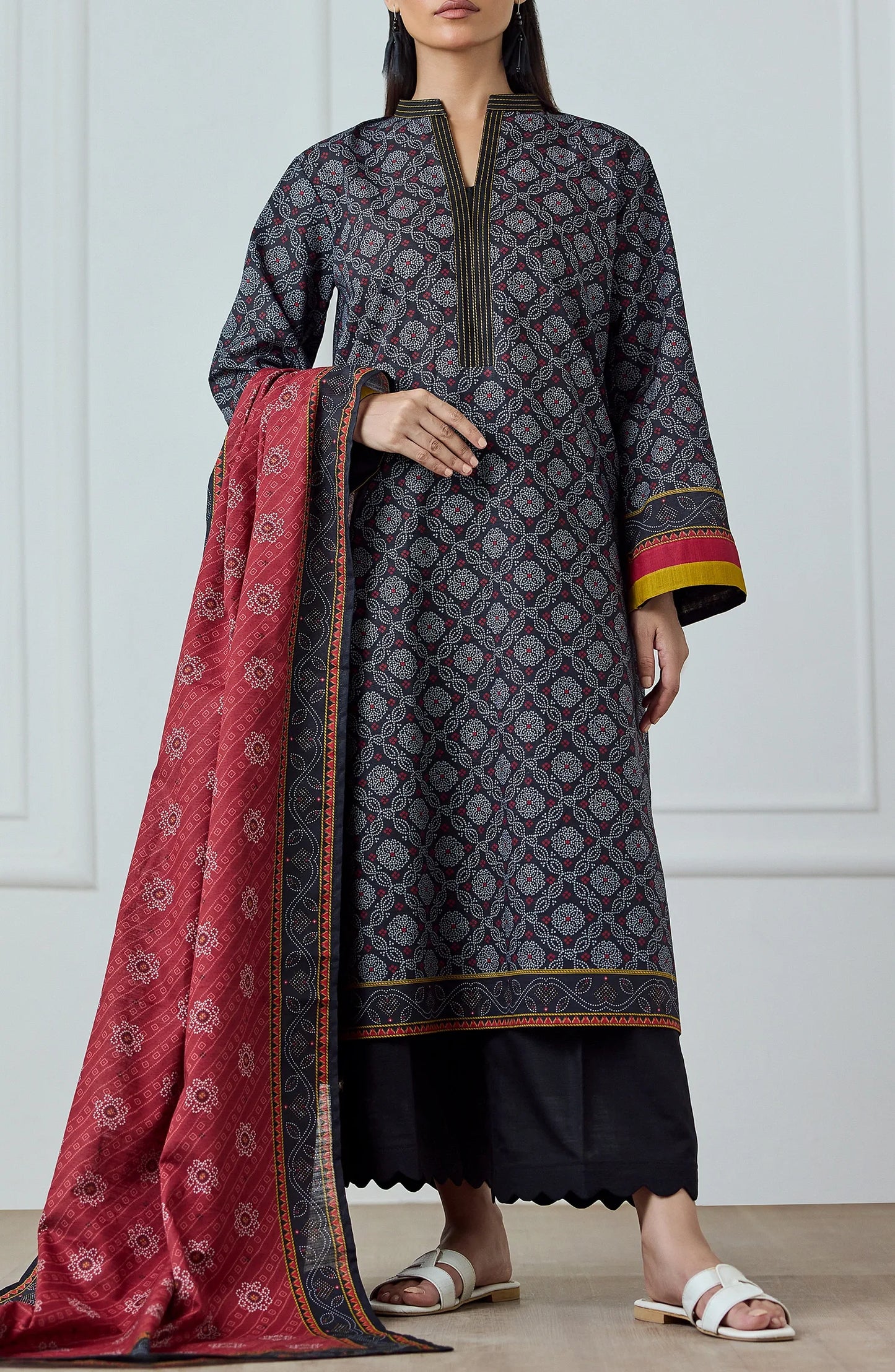 Unstitched | 3 Piece | Printed Khaddar | OTL-25-429