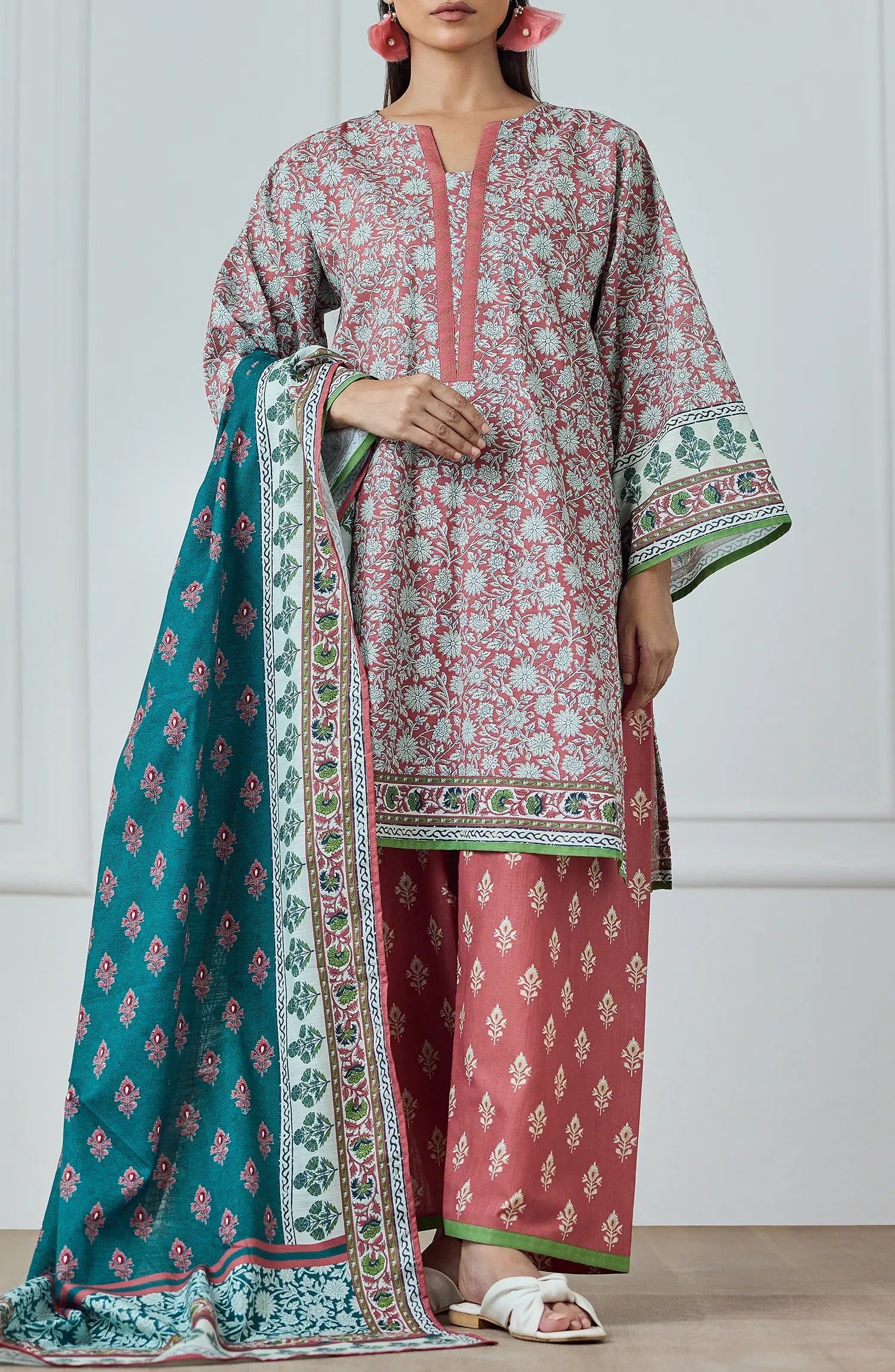 Unstitched | 3 Piece | Printed Khaddar | OTL-25-432