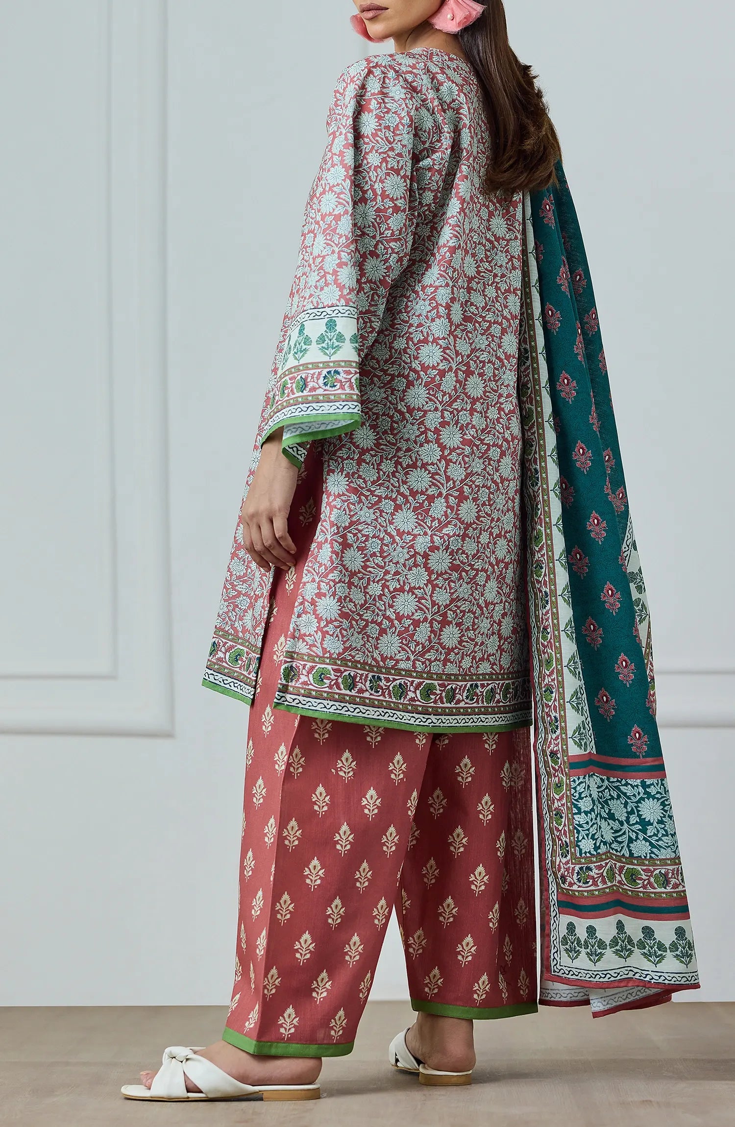 Unstitched | 3 Piece | Printed Khaddar | OTL-25-432