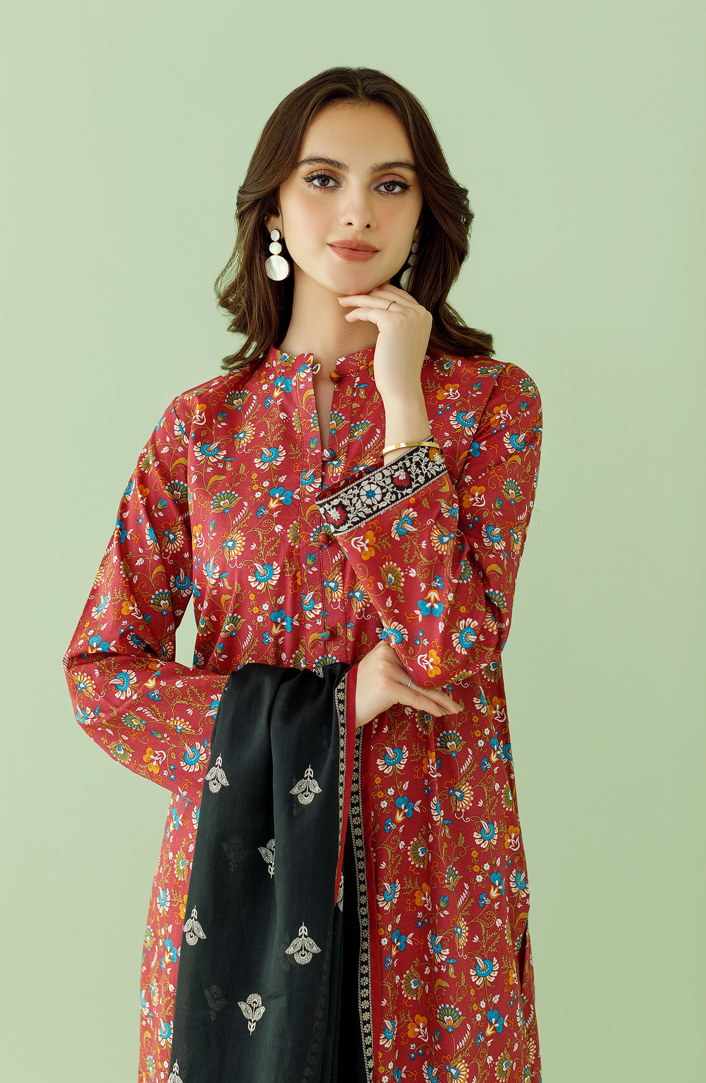 Stitched 3 Piece Printed Lawn Shirt , Cambric Pant and Lawn Dupatta (OTL-23-353/S MAROON)