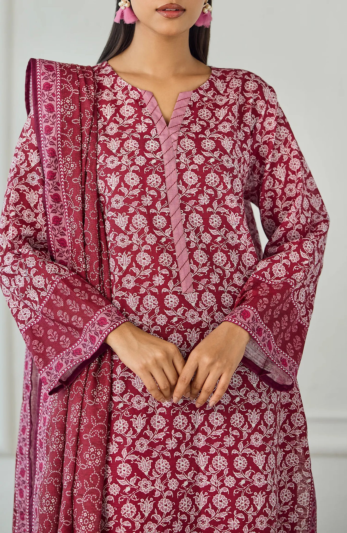 Unstitched | 3 Piece | Printed | Khaddar Shirt | OTL-25-446/U MAGENTA