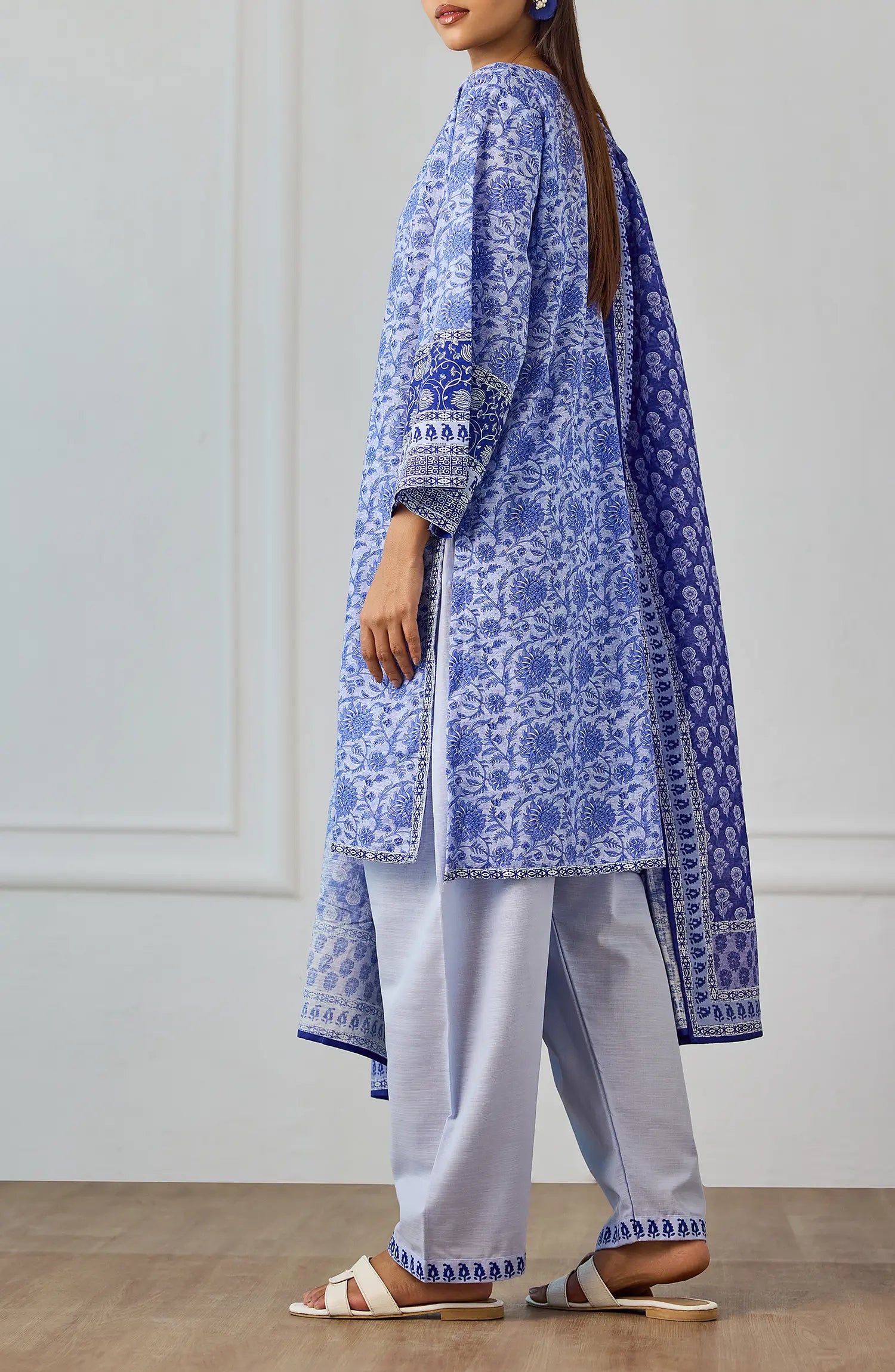 Unstitched | 3 Piece | Printed | Khaddar Shirt | OTL-25-447/U BLUE
