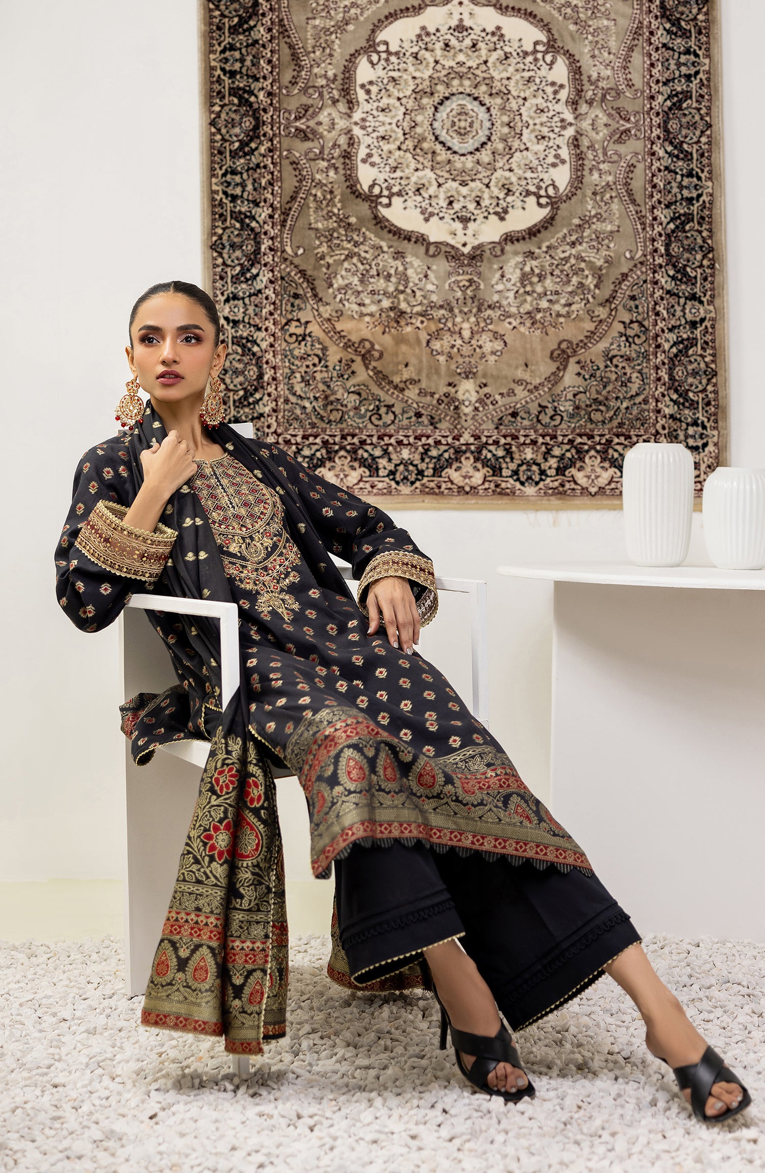 Stitched 3 Piece Embroidered Jacquard Shirt , Cambric Pant and JACQUARD Dupatta (OTLF-23-080/S BLACK)