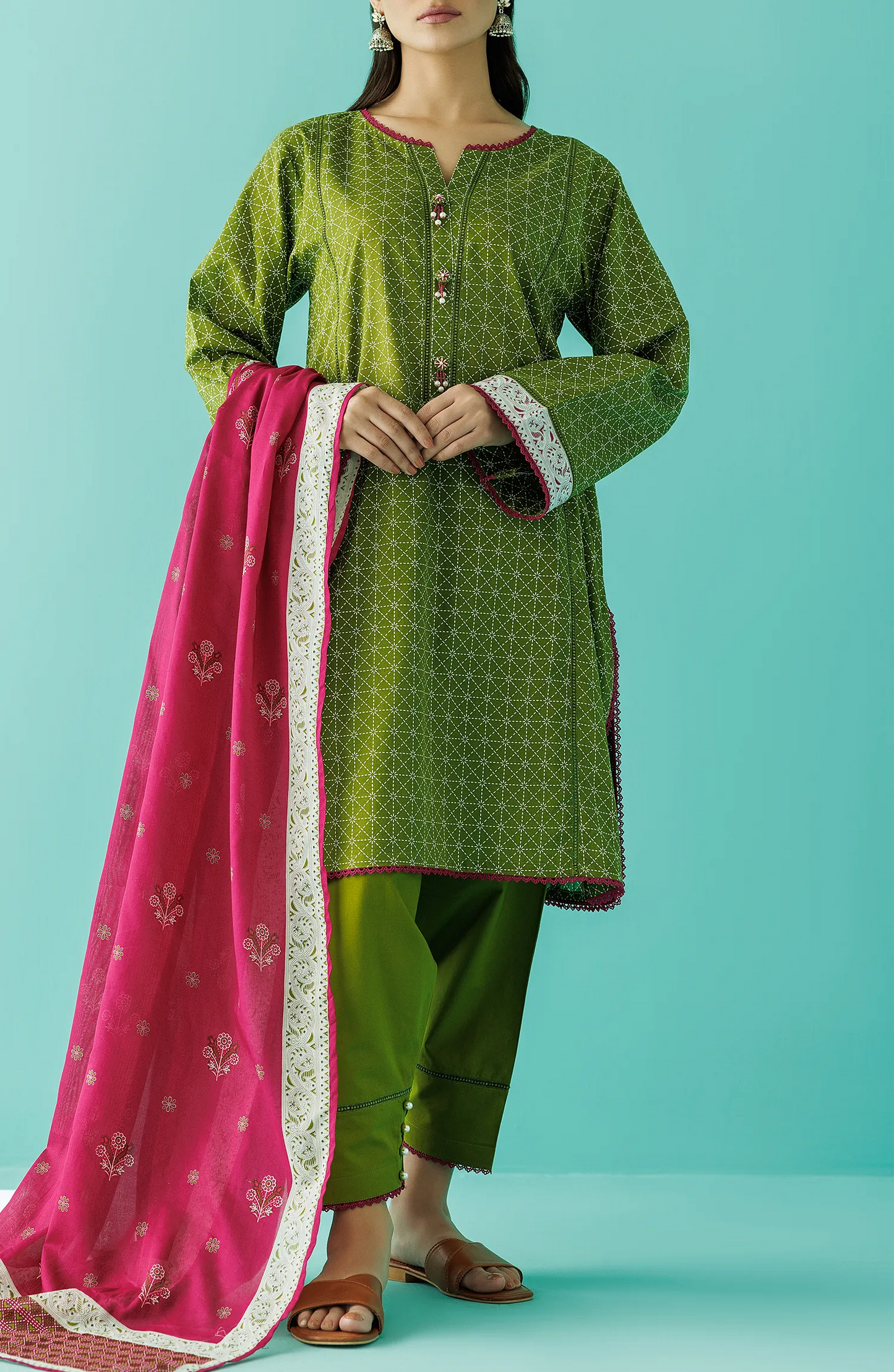 Woman wearing a green kurta with a pink dupatta on a green shalwar. Unstitched Printed Lawn Shirt Dupatta & Pant - 3 Piece Suits - OTL-20145