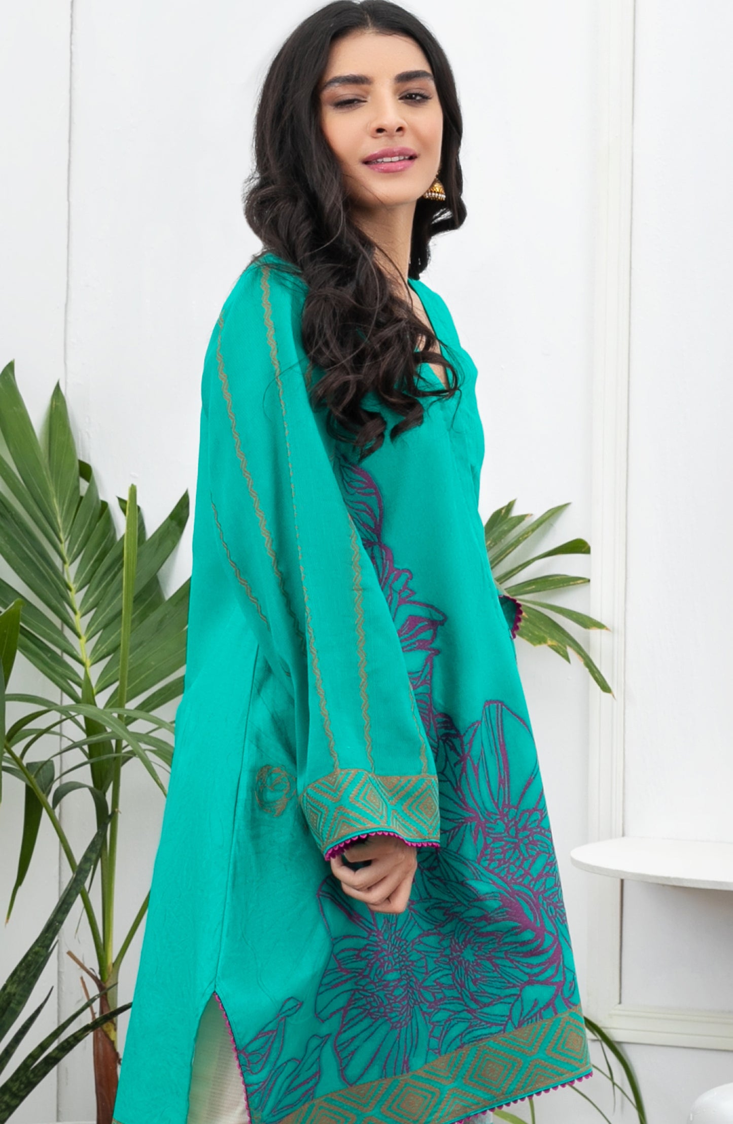 HCS-22-067/U GREEN JACQUARD SCSHIRT UNSTITCHED SHIRT