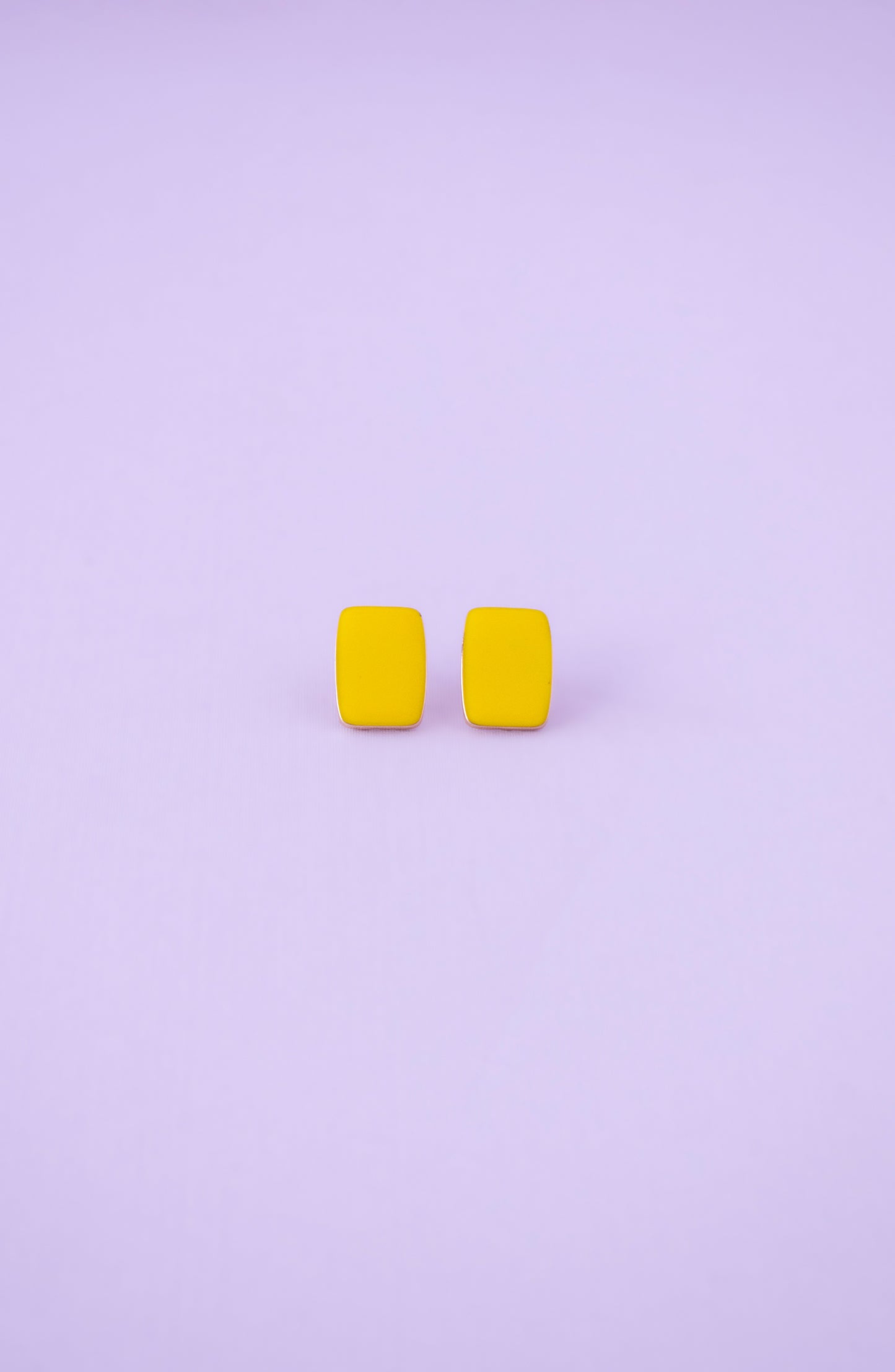 NA-J-E-23-012 MIX ACCESSORIES