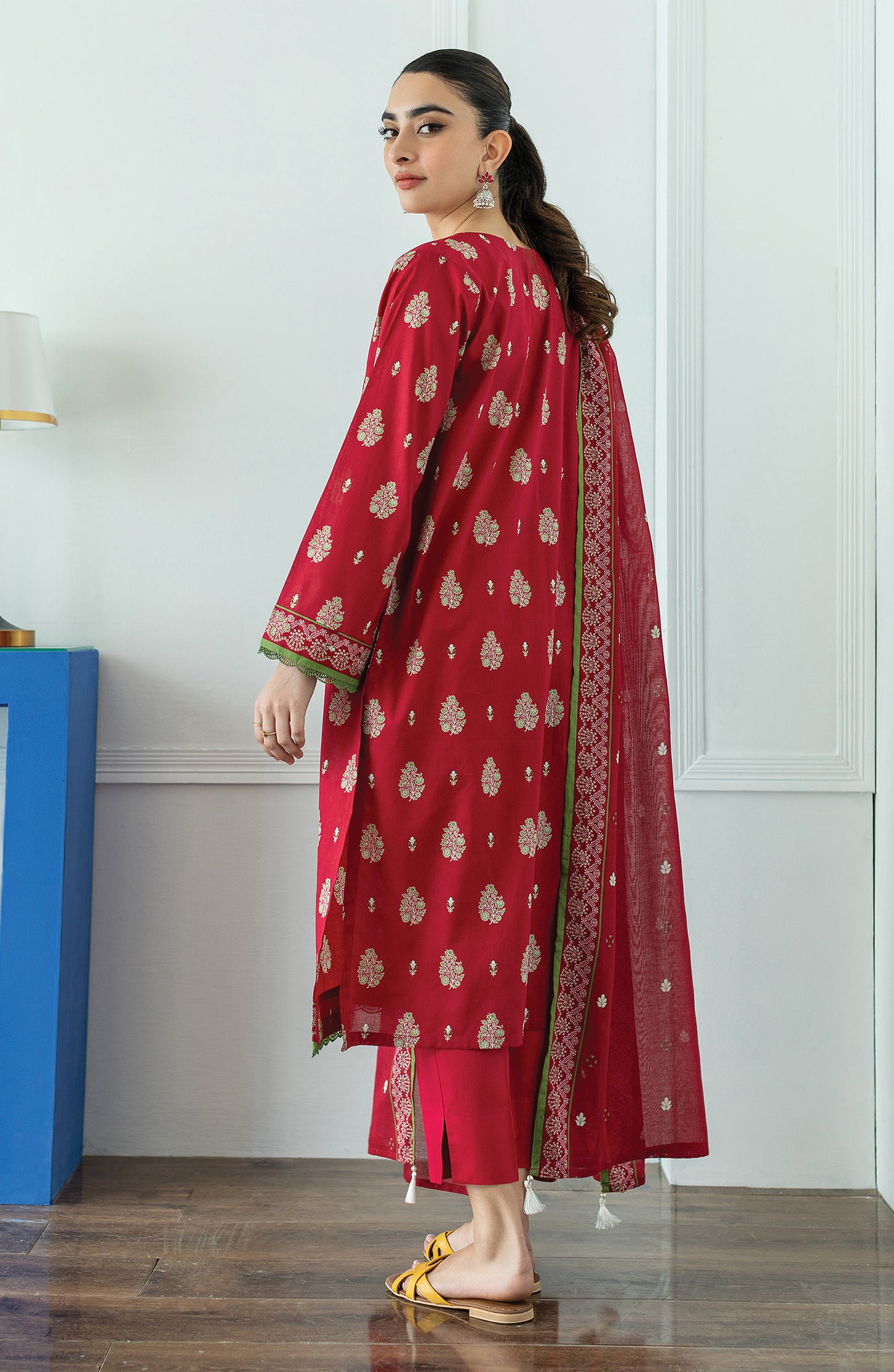 OTL-23-069/U RED LAWN UNSTITCHED SHIRT DUPATTA PANTS