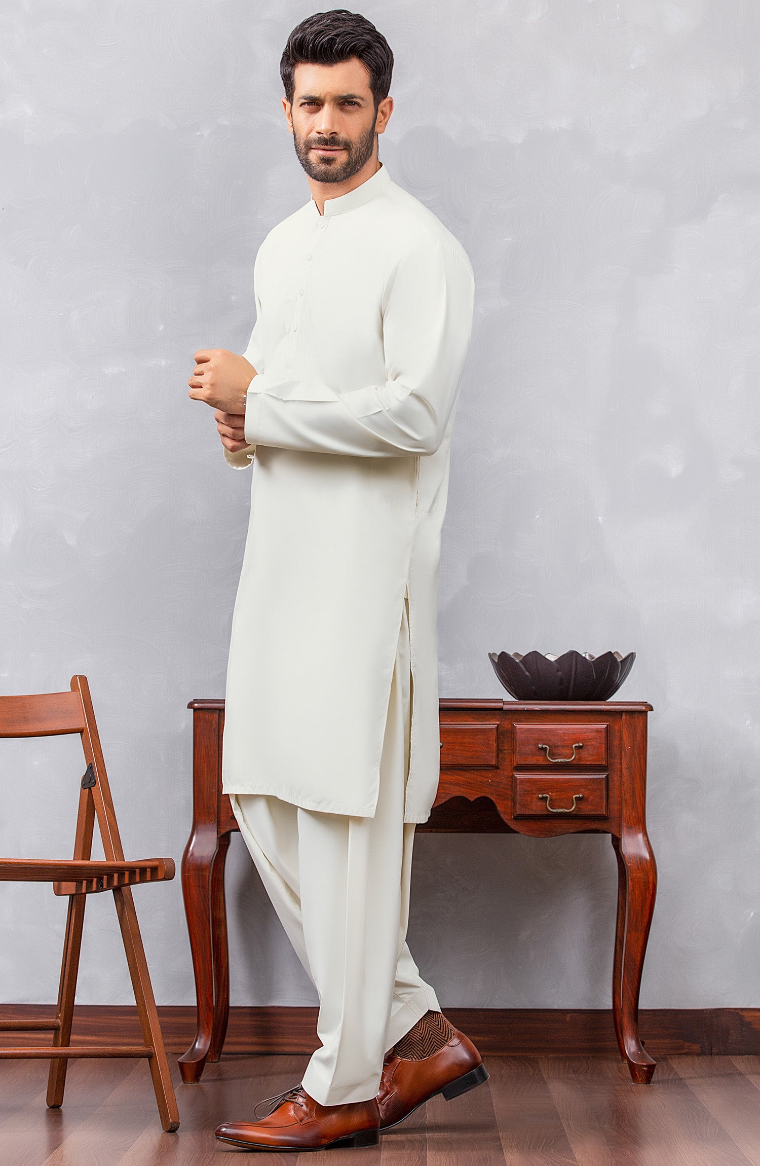 OMM-22-002/S OFF WHITE PREMIUM COTTON  READY TO WEAR KAMEEZ SHALWAR