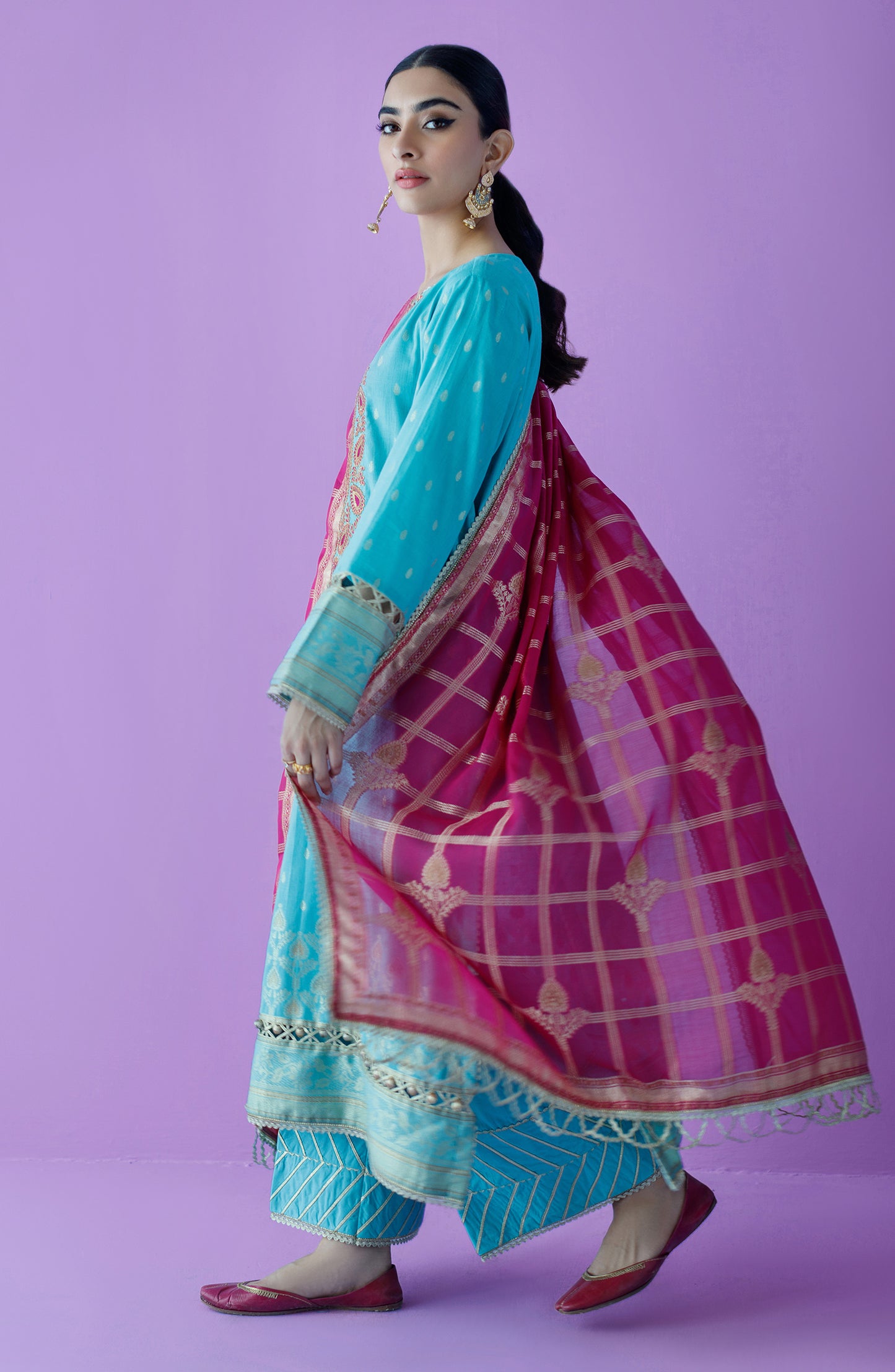 OTLF-23-018/U LIGHT BLUE JACQUARD  UNSTITCHED SHIRT DUPATTA PANTS