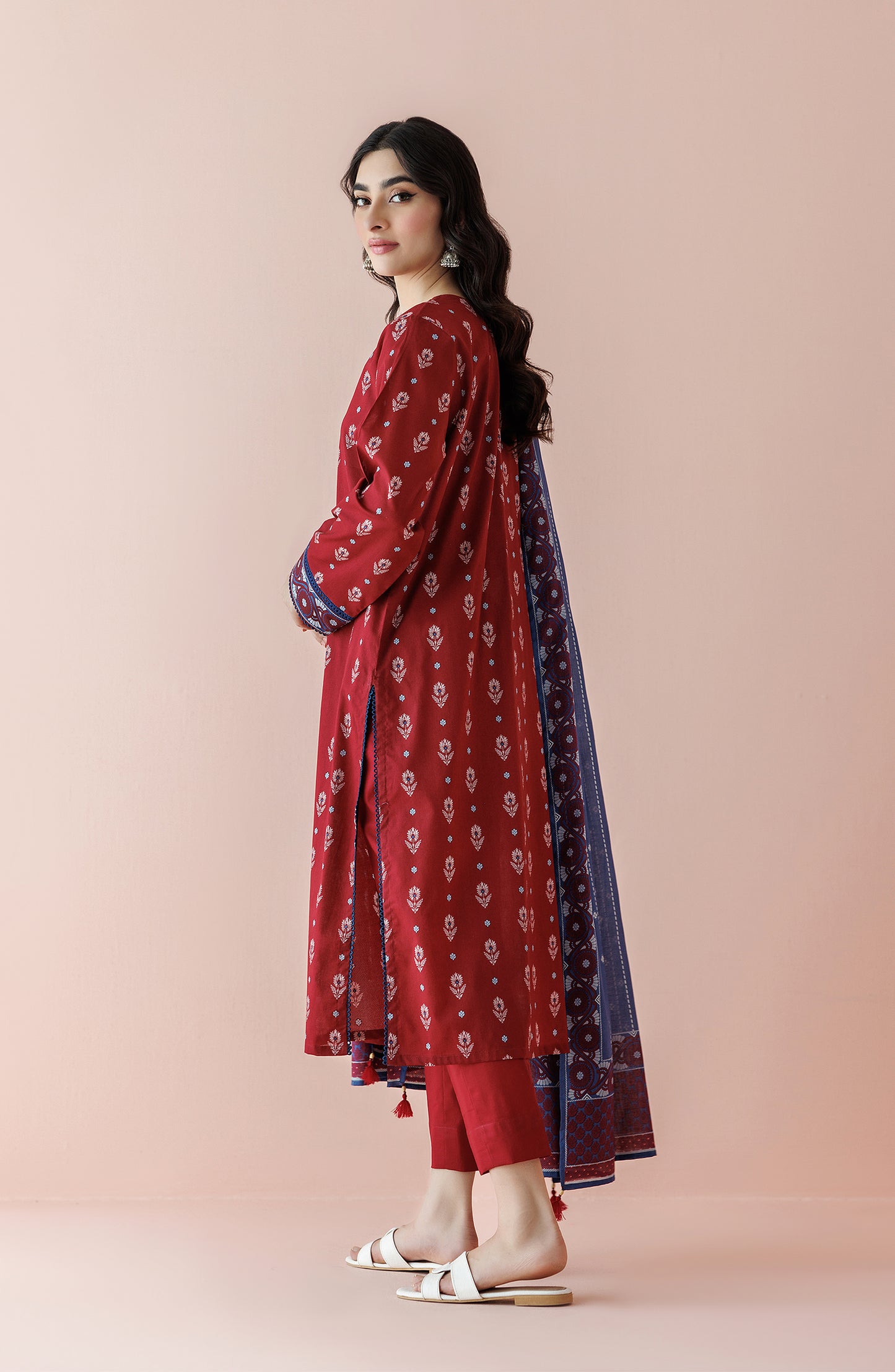 Unstitched 3 Piece Embroidered Lawn Shirt , Cambric Pant and Lawn Dupatta (OTL-24-025/U RED)