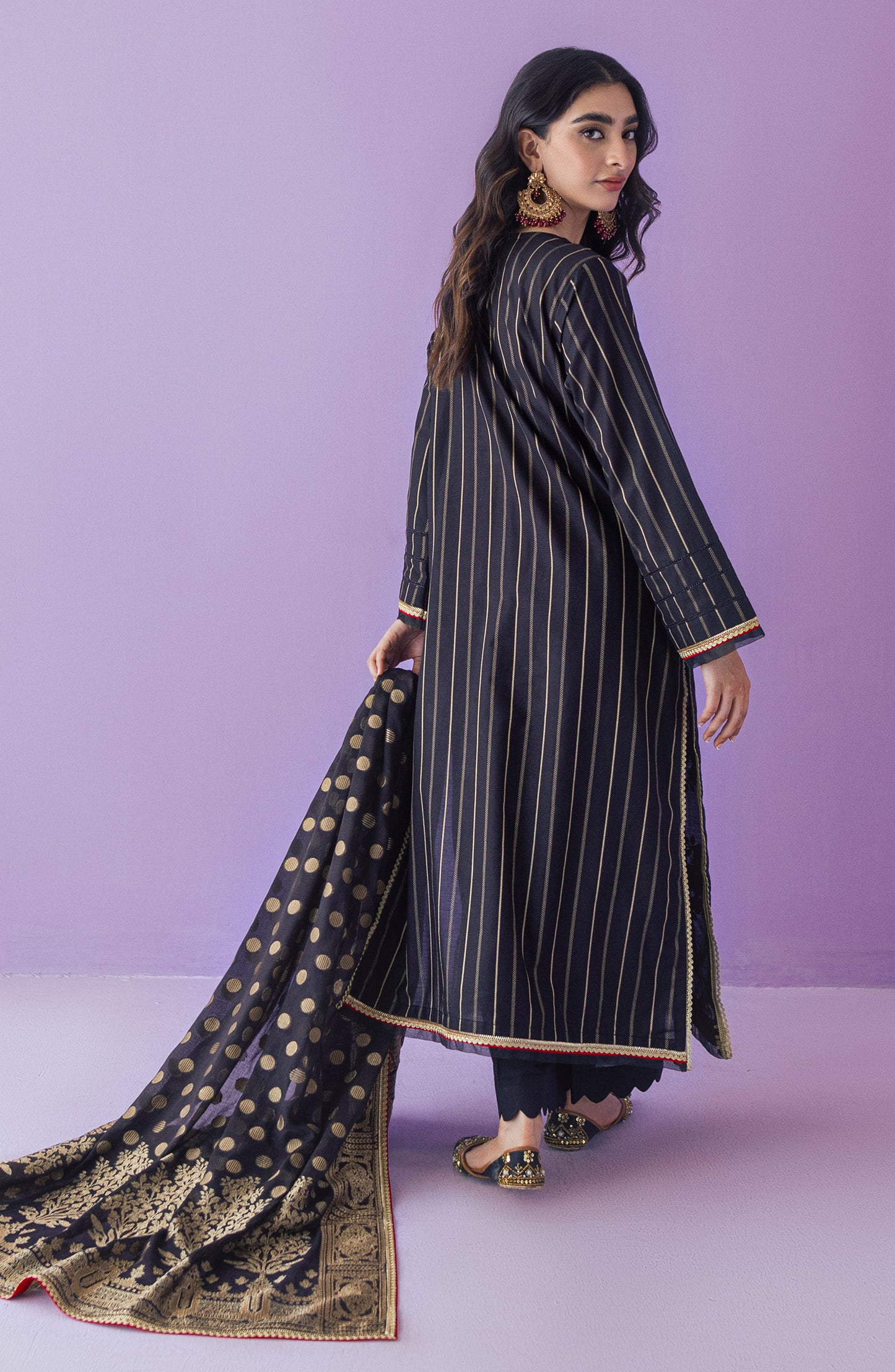 OTLF-23-046 BLACK JACQUARD  UNSTITCHED SHIRT DUPATTA PANTS