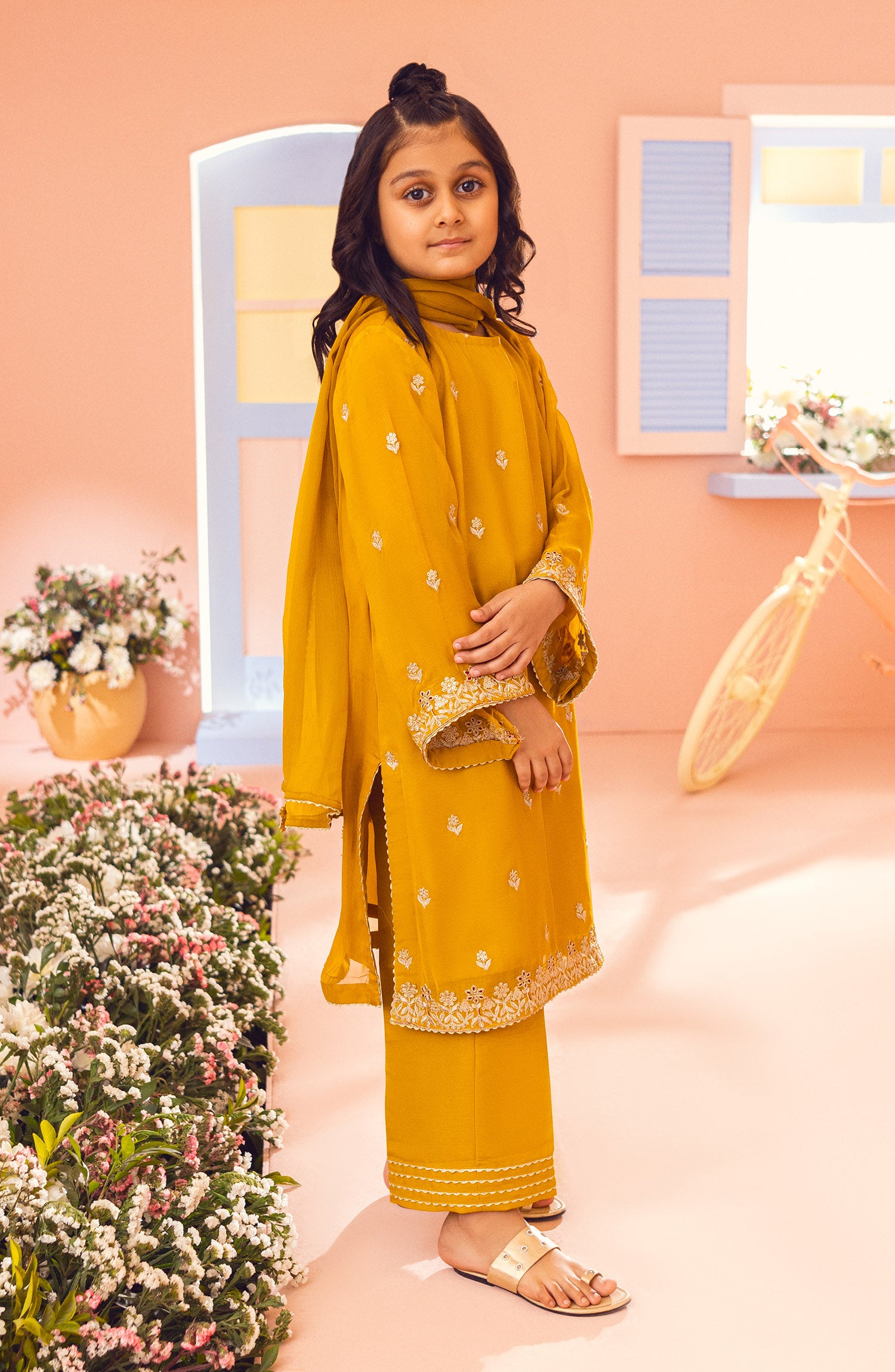 GRFK23S-3001 CHIFFON  READY TO WEAR SHIRT DUPATTA PANTS
