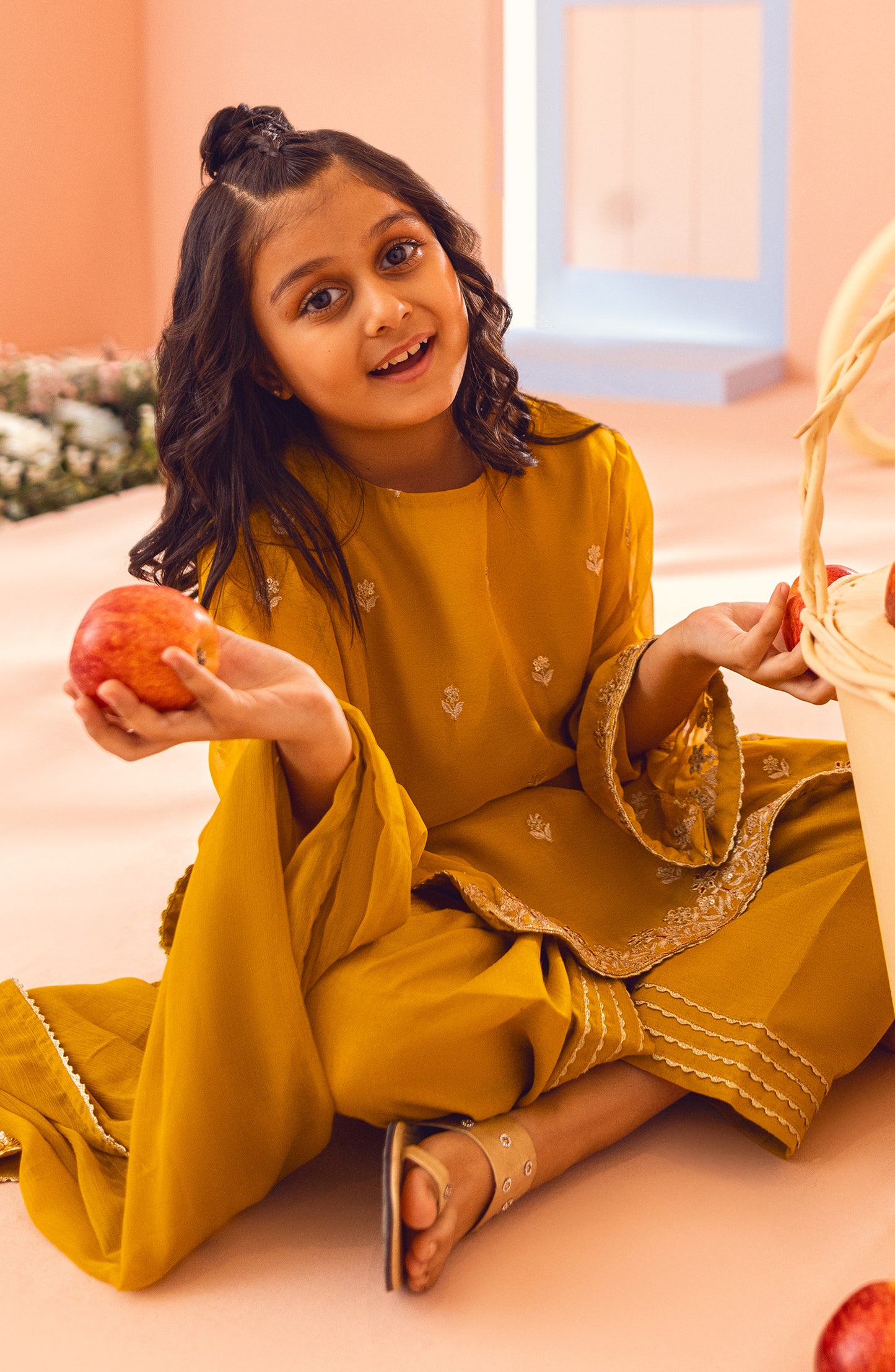 GRFK23S-3001 CHIFFON  READY TO WEAR SHIRT DUPATTA PANTS
