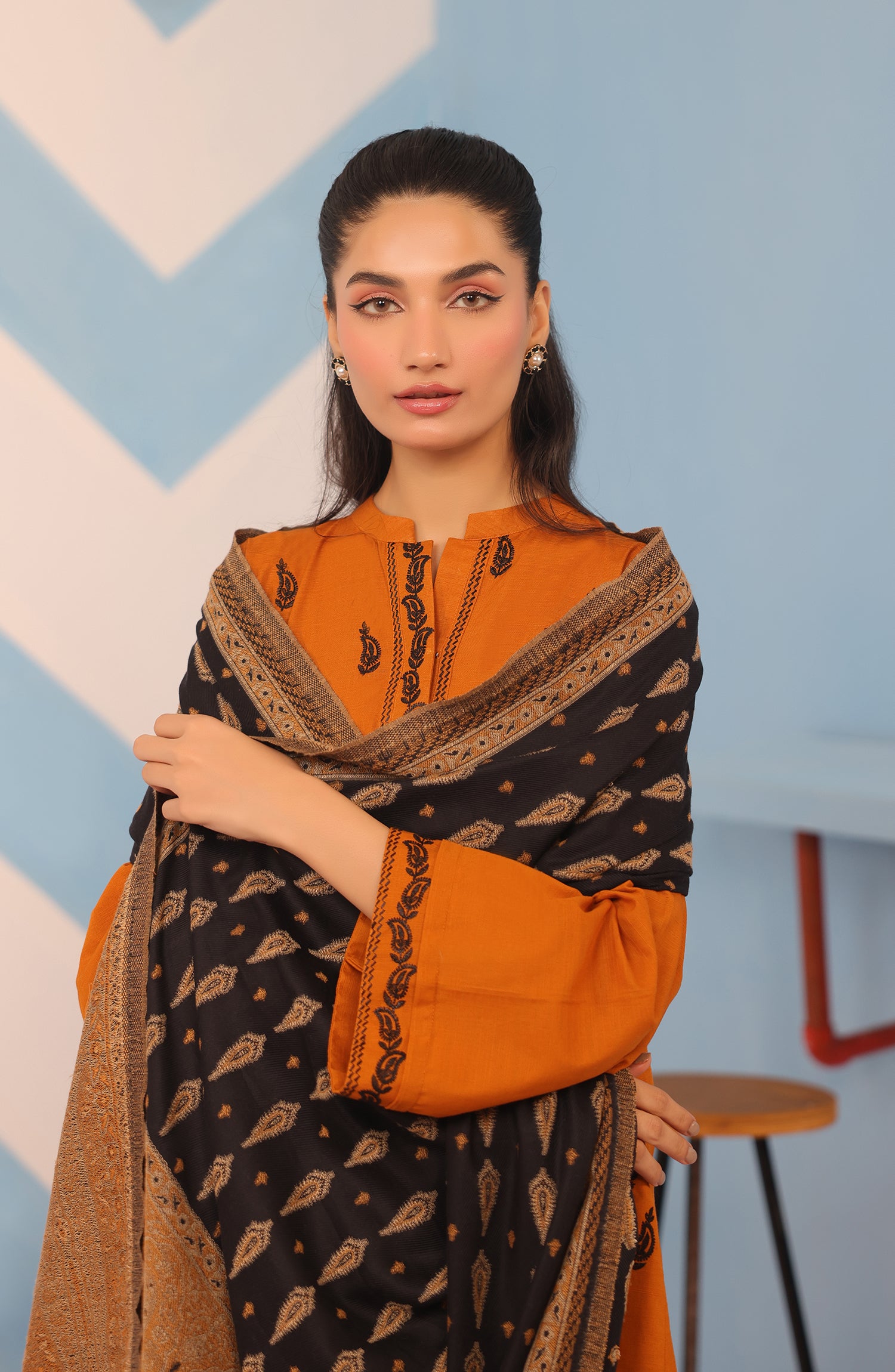 OTL-23-211/S TURQUOISE KHADDAR Women READY TO WEAR SHIRT DUPATTA PANTS