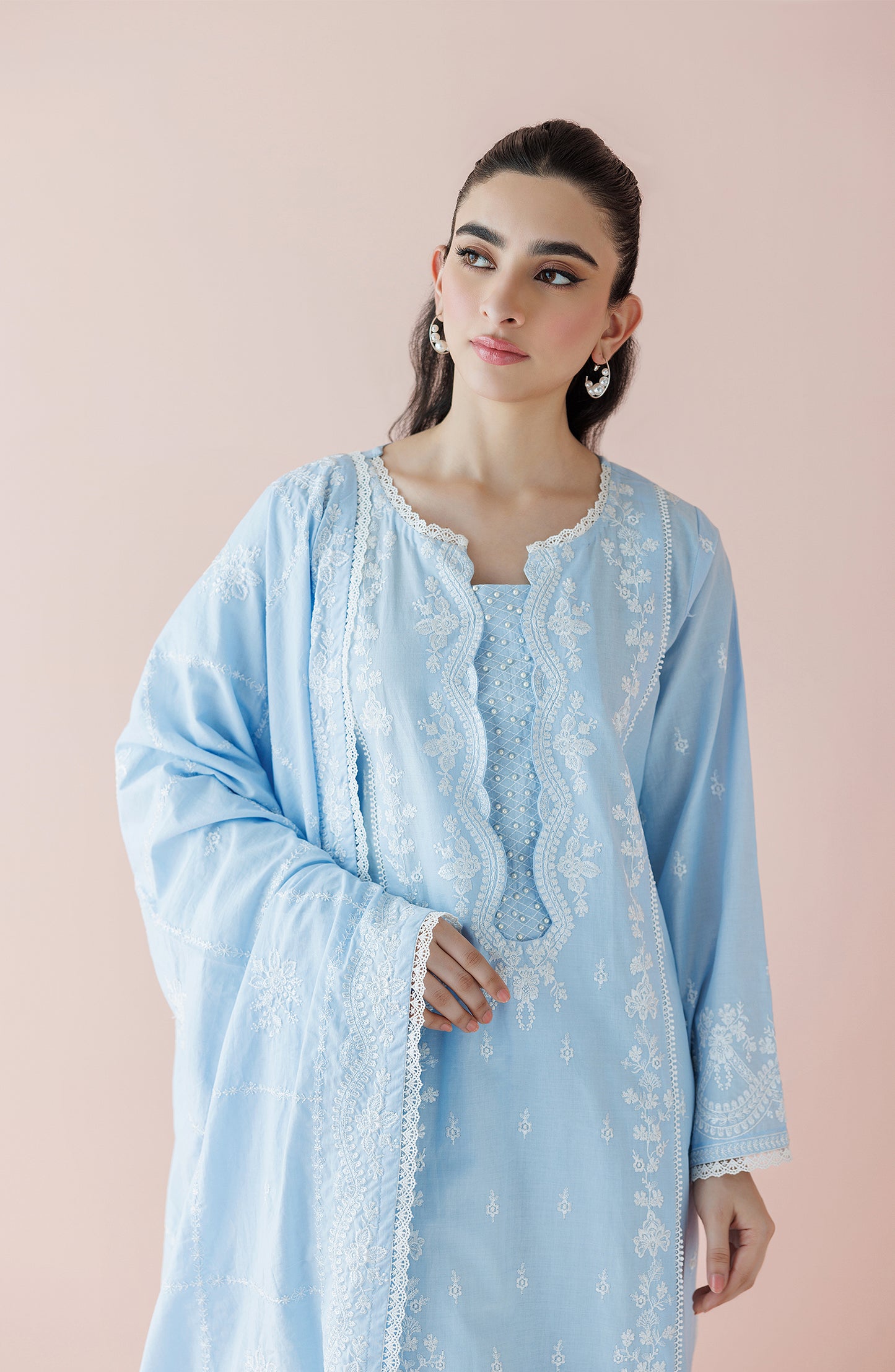 Unstitched 3 Piece Embroidered Lawn Shirt , Cambric Pant and Lawn Dupatta (WRFC24S-3006/U ICE BLUE)