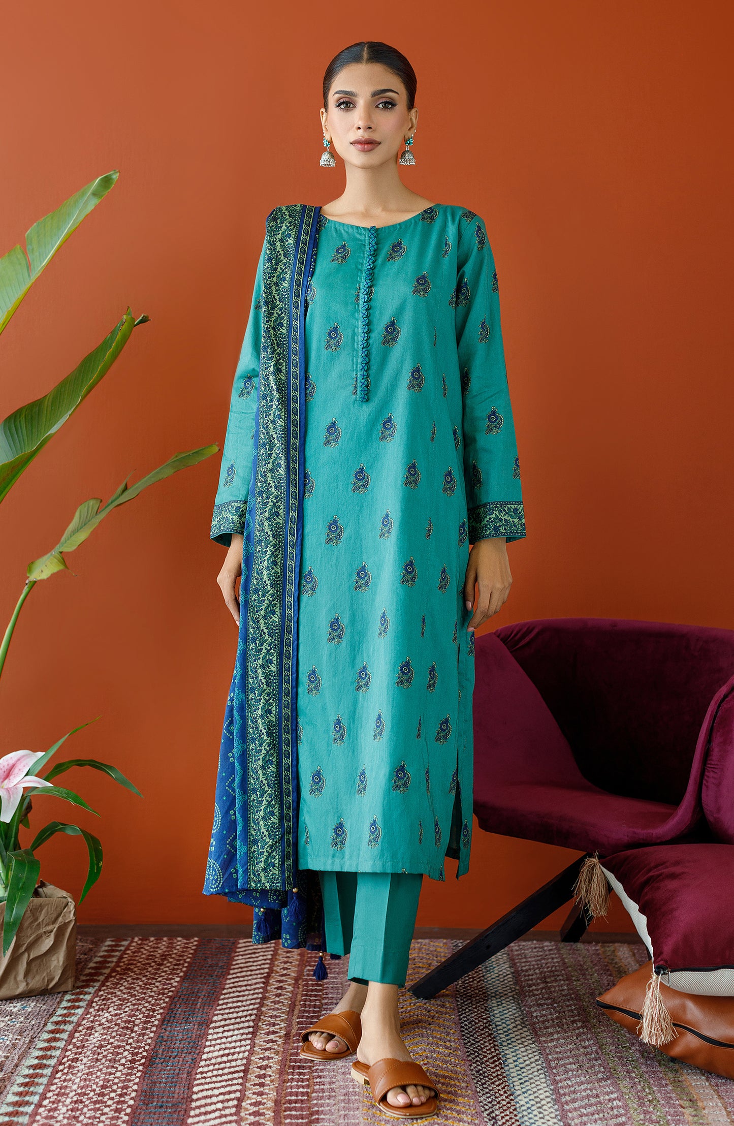 OTL-23-132/U GREEN LAWN Women UNSTITCHED SHIRT DUPATTA PANTS
