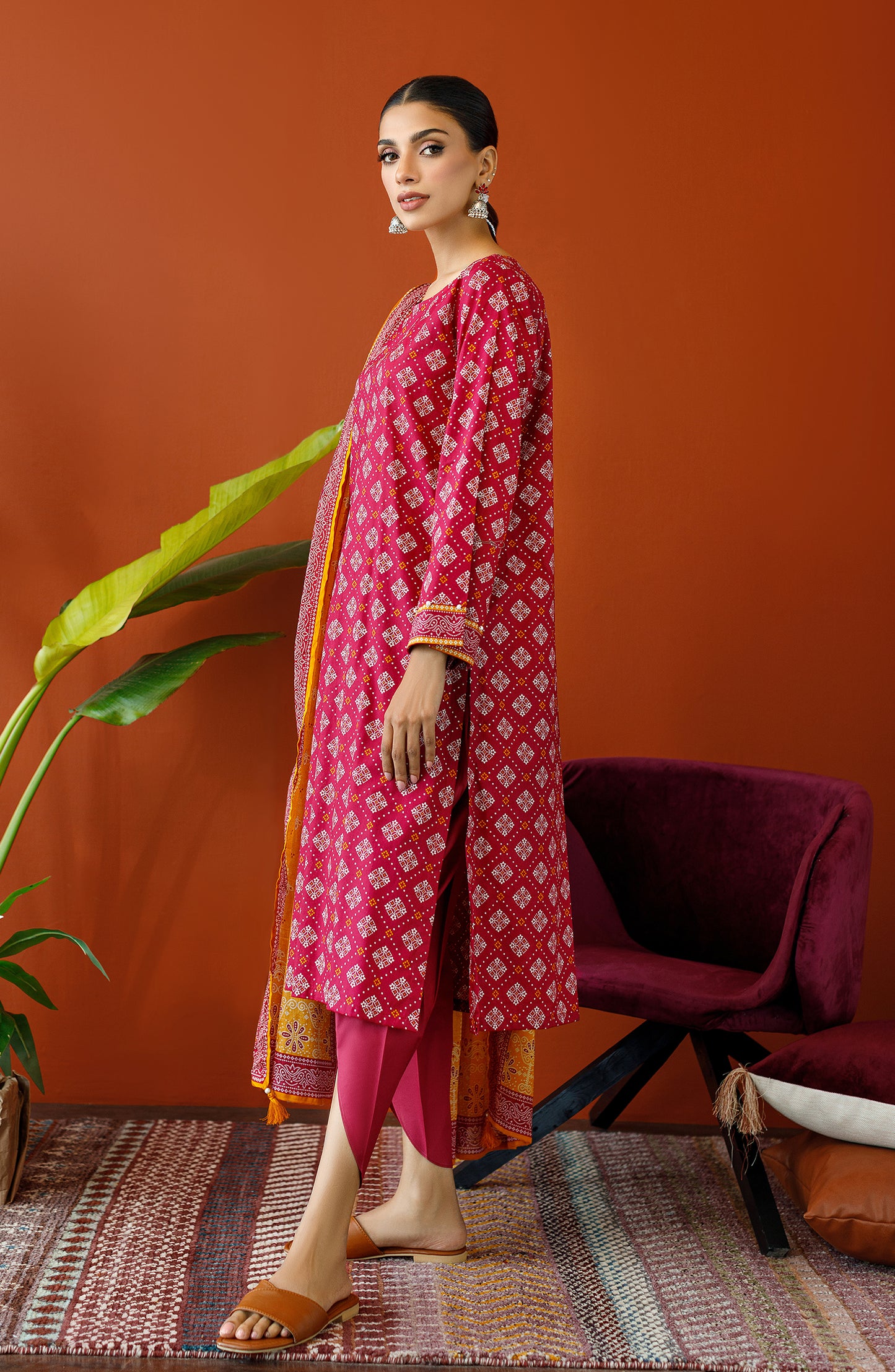 OTL-23-149/U MAROON CAMBRIC Women UNSTITCHED SHIRT DUPATTA PANTS