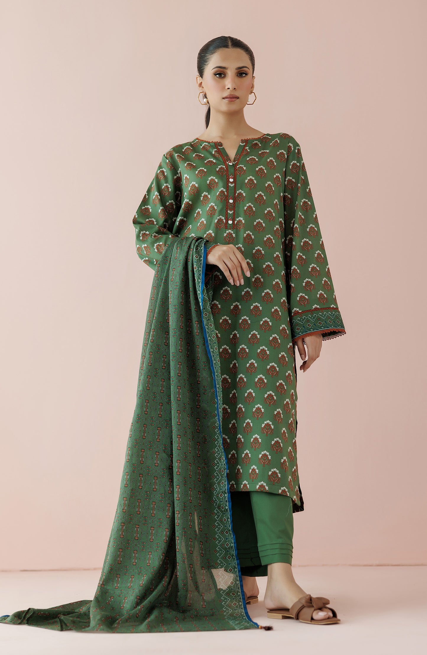 OTL-24-205/U GREEN LAWN Women UNSTITCHED SHIRT DUPATTA PANTS