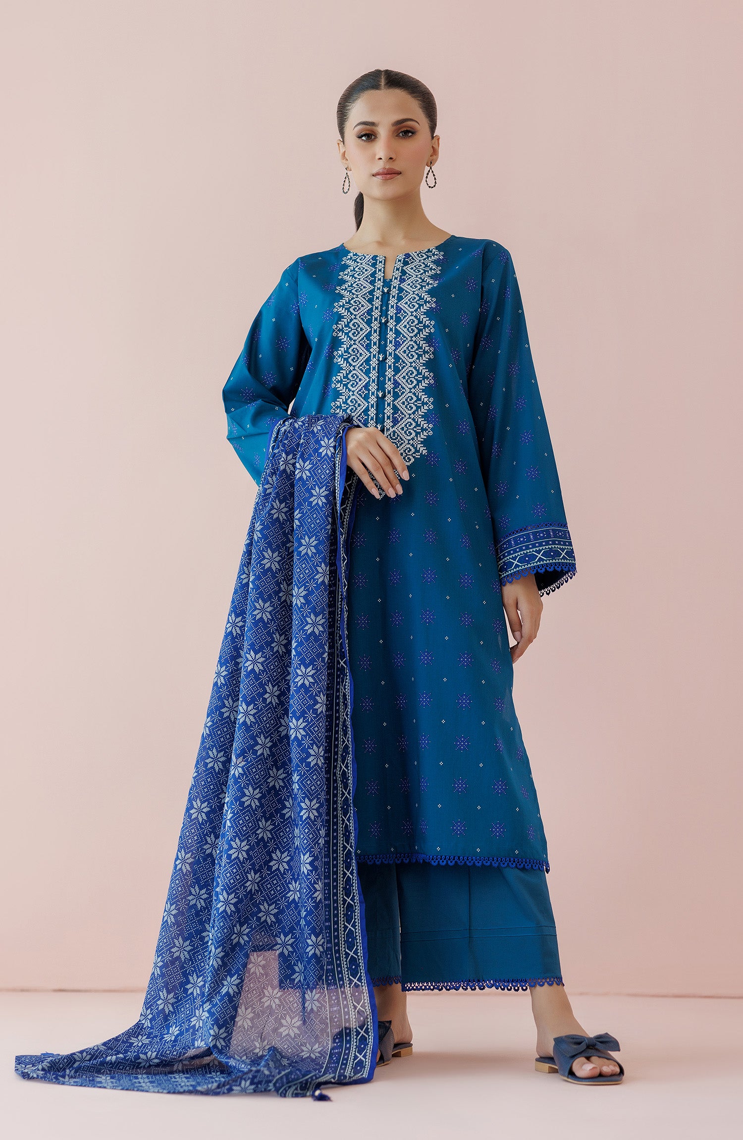 Buy online Pakistani summer lawn collection