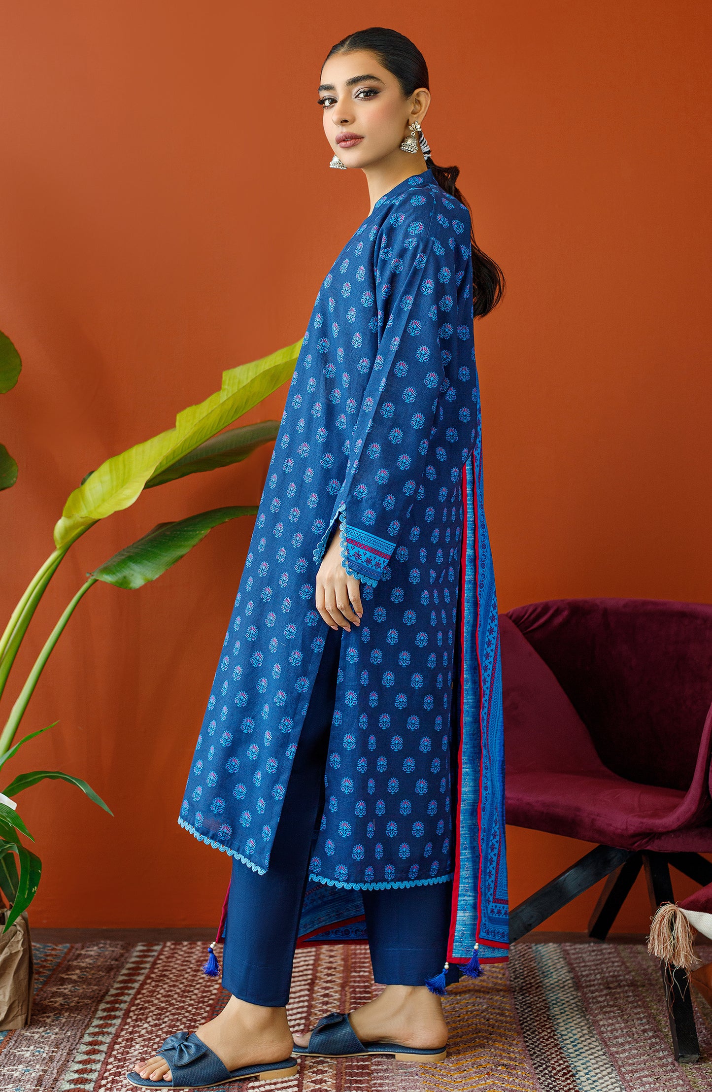 OTL-23-201/U NAVY KHADDAR Women UNSTITCHED SHIRT DUPATTA PANTS