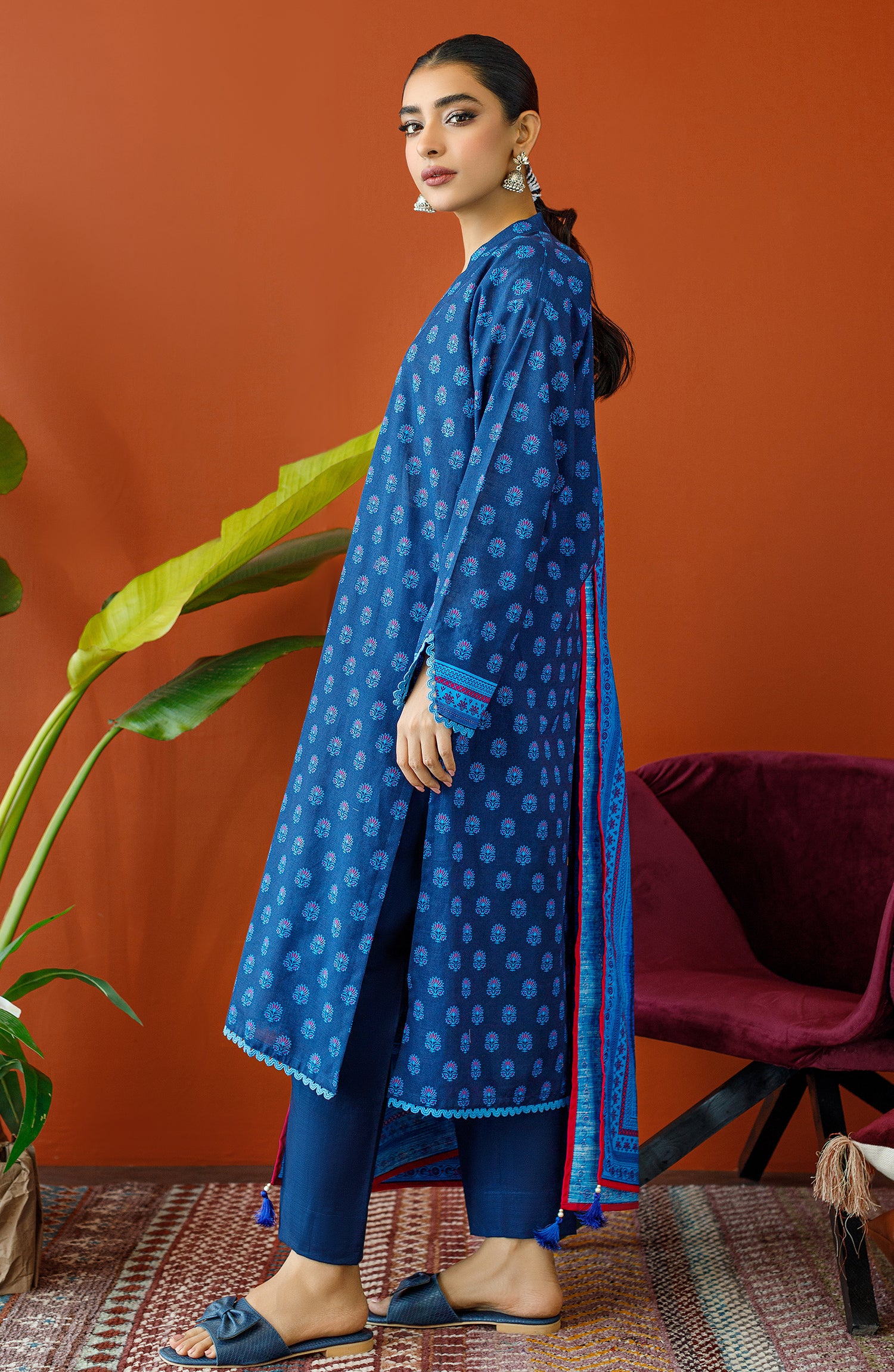OTL-23-201/U NAVY KHADDAR Women UNSTITCHED SHIRT DUPATTA PANTS