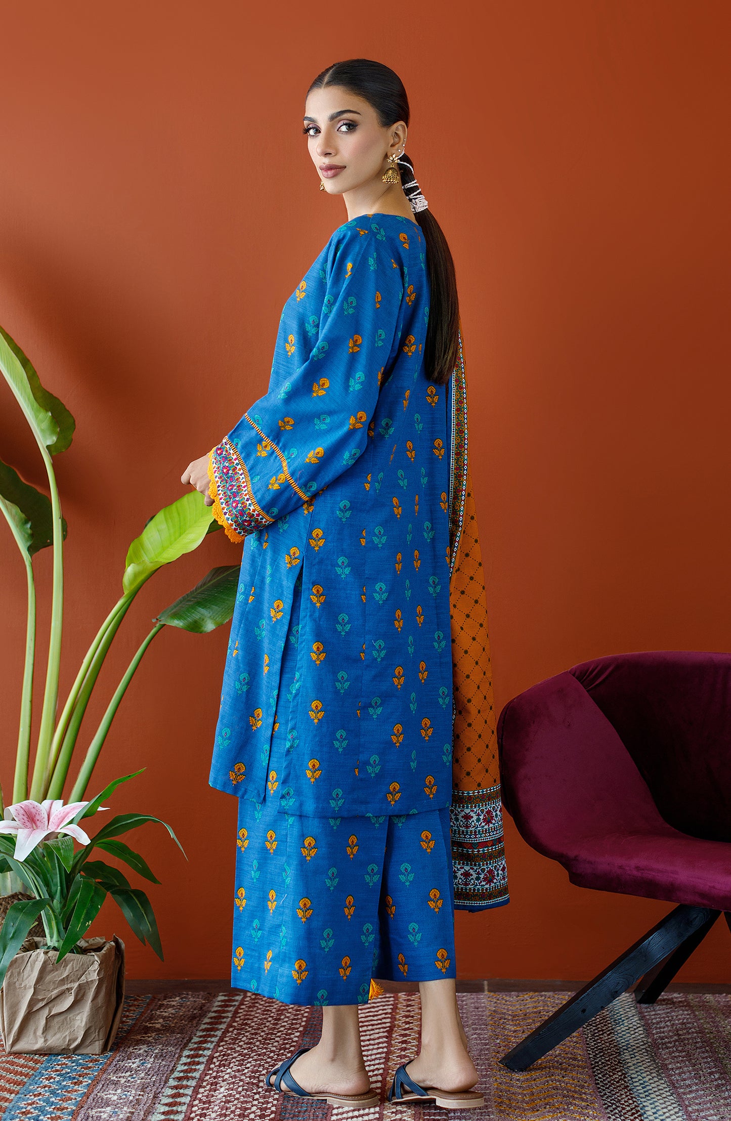 OTL-23-227/U BLUE KHADDAR Women UNSTITCHED SHIRT DUPATTA PANTS