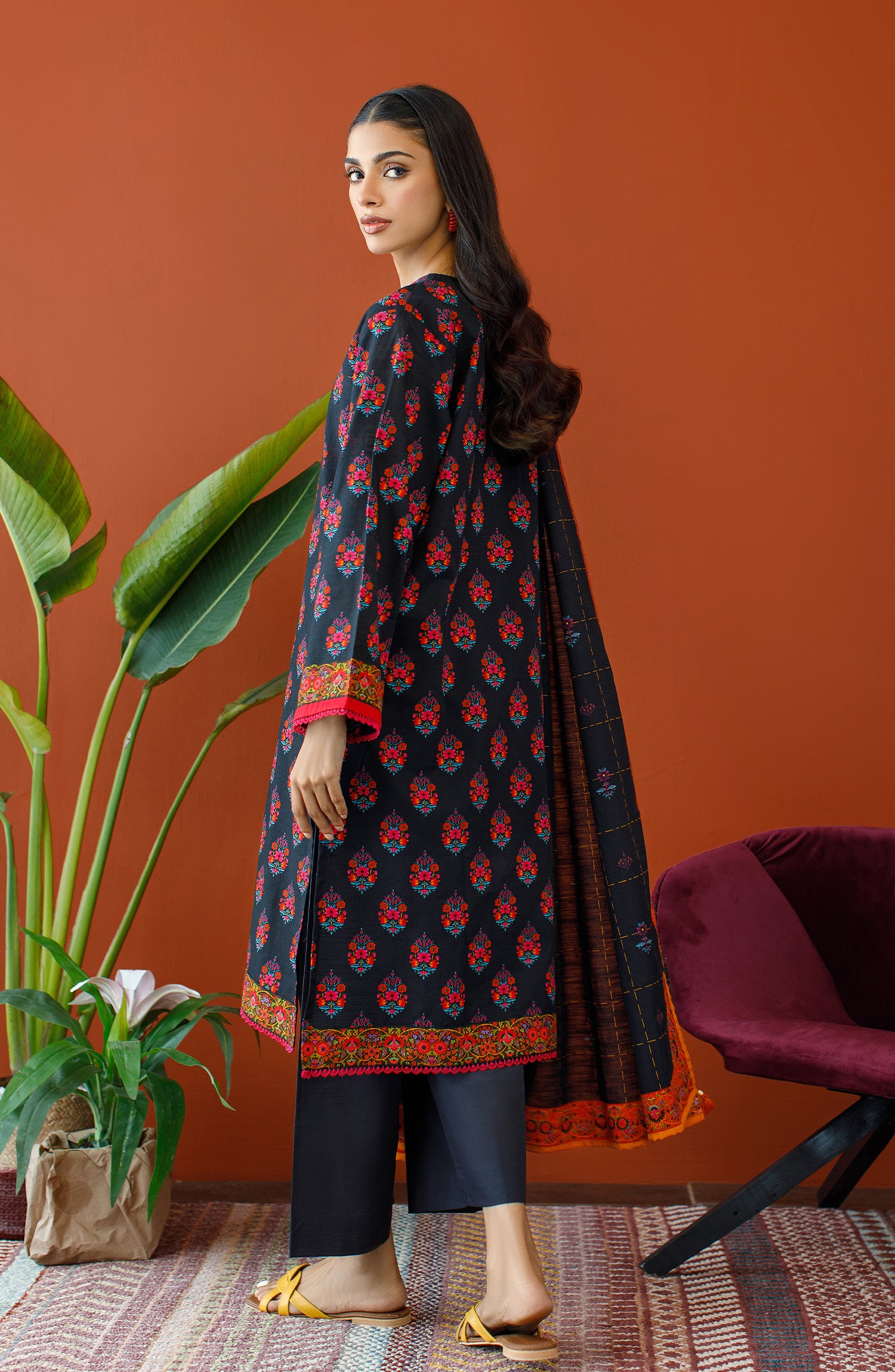 Stitched 3 Piece Printed Khaddar Shirt , Khaddar Pant and Khaddar Dupatta (OTL-23-230/S BLACK)