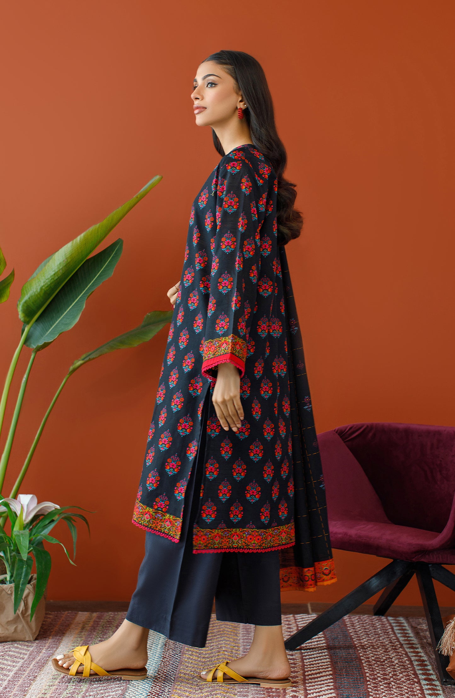 Stitched 3 Piece Printed Khaddar Shirt , Khaddar Pant and Khaddar Dupatta (OTL-23-230/S BLACK)