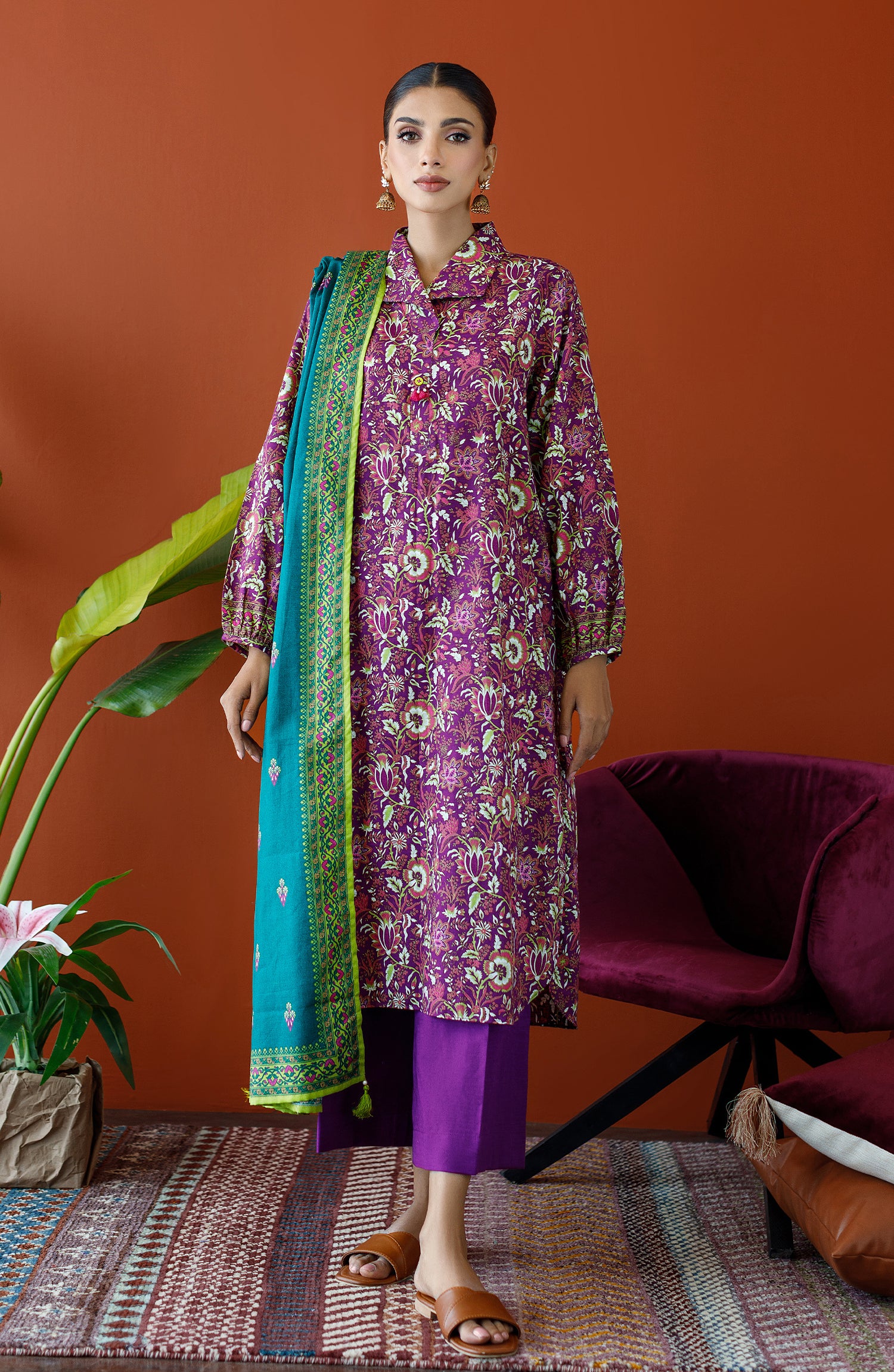 OTL-23-231/U MAGENTA KHADDAR Women UNSTITCHED SHIRT DUPATTA PANTS