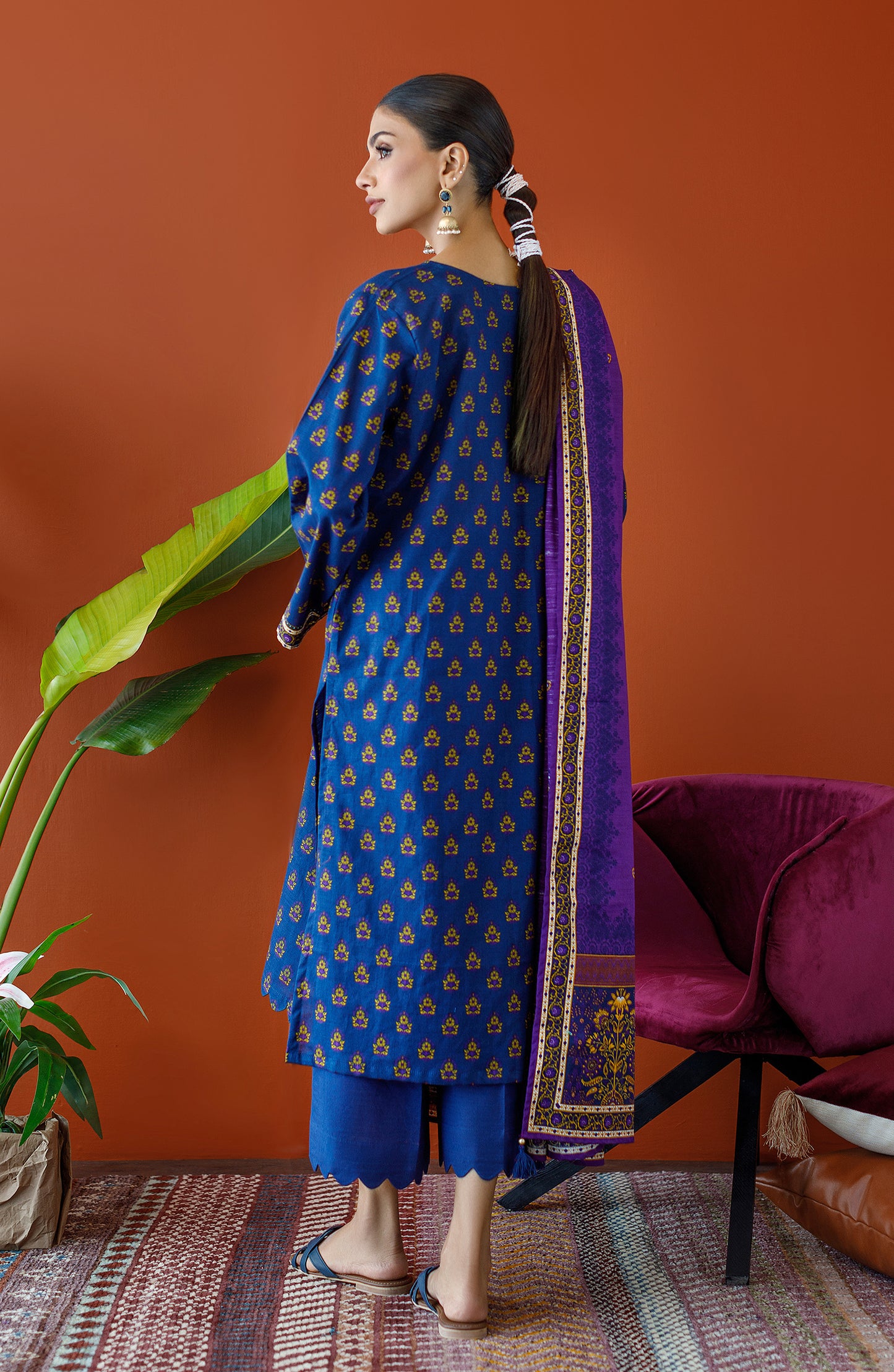 OTL-23-270/U NAVY KHADDAR Women UNSTITCHED SHIRT DUPATTA PANTS