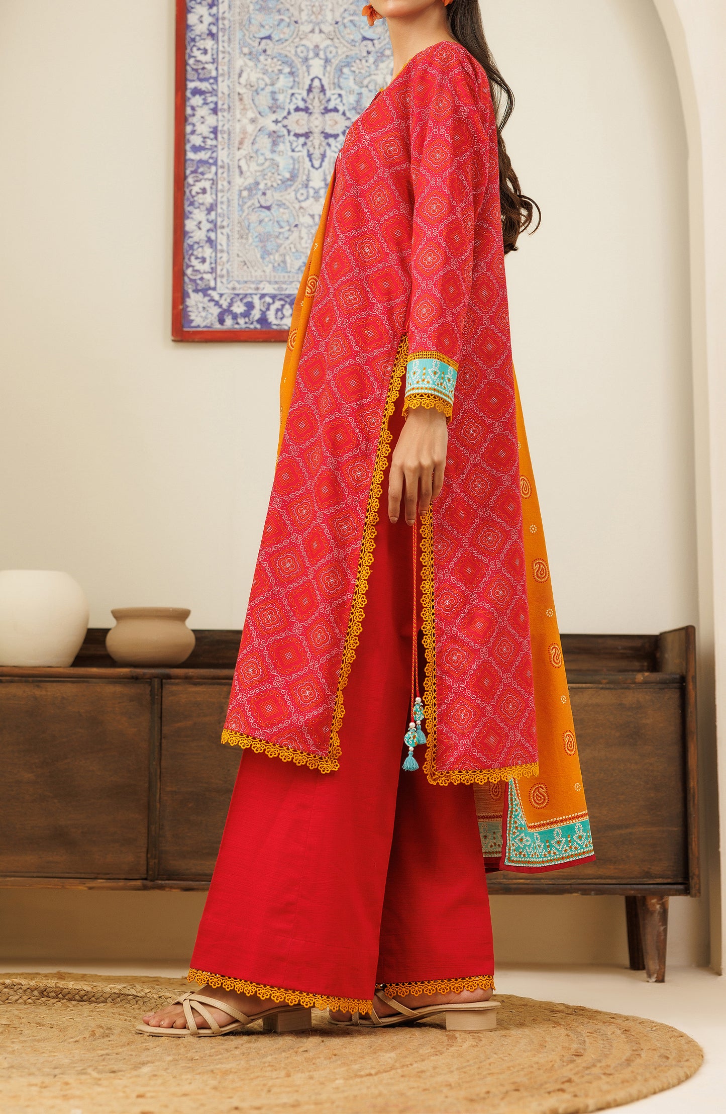 OTL-24-193/U RED KHADDAR Women UNSTITCHED SHIRT DUPATTA PANTS