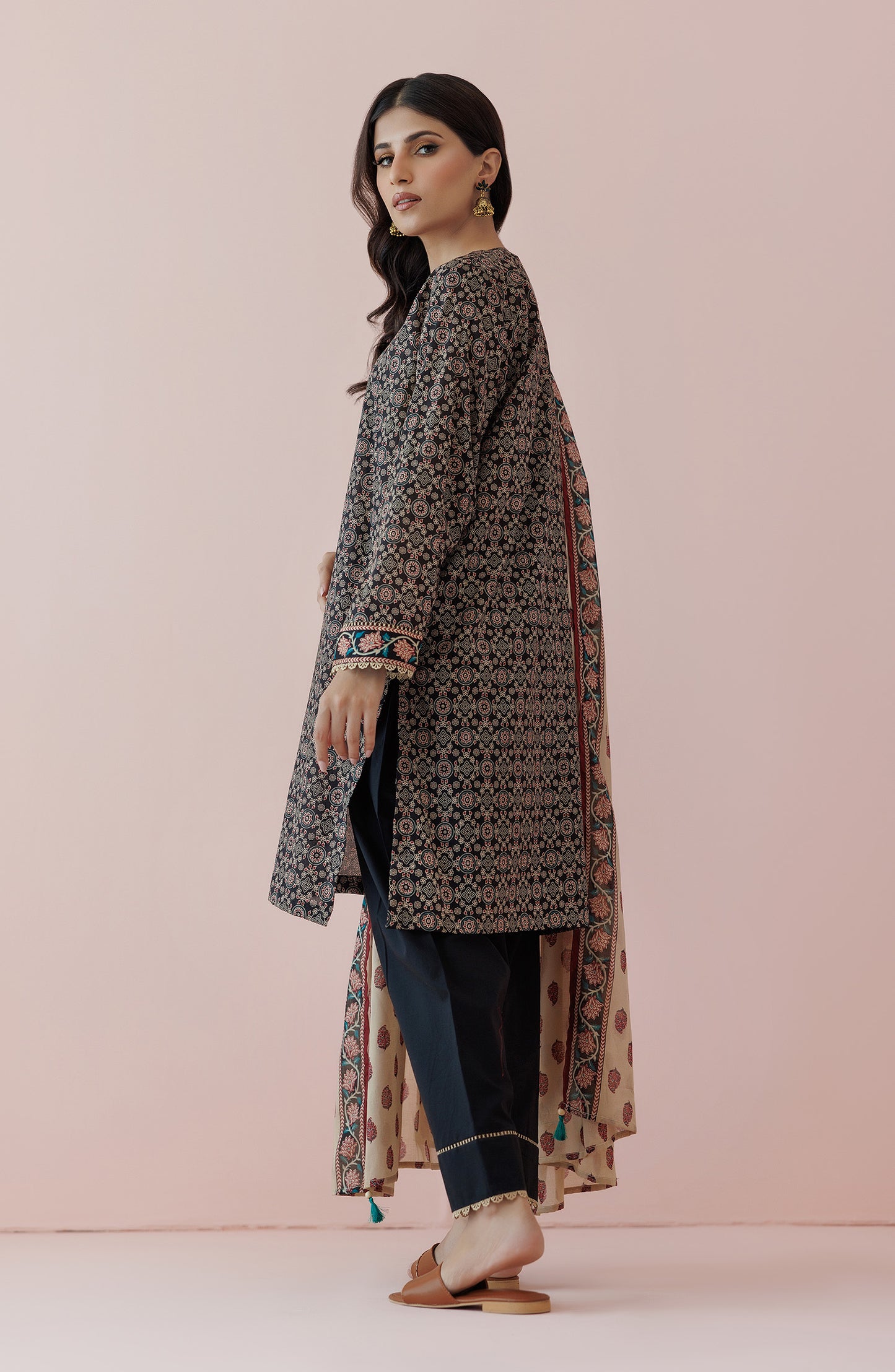 OTL-24-192/U BLACK LAWN Women UNSTITCHED SHIRT DUPATTA PANTS