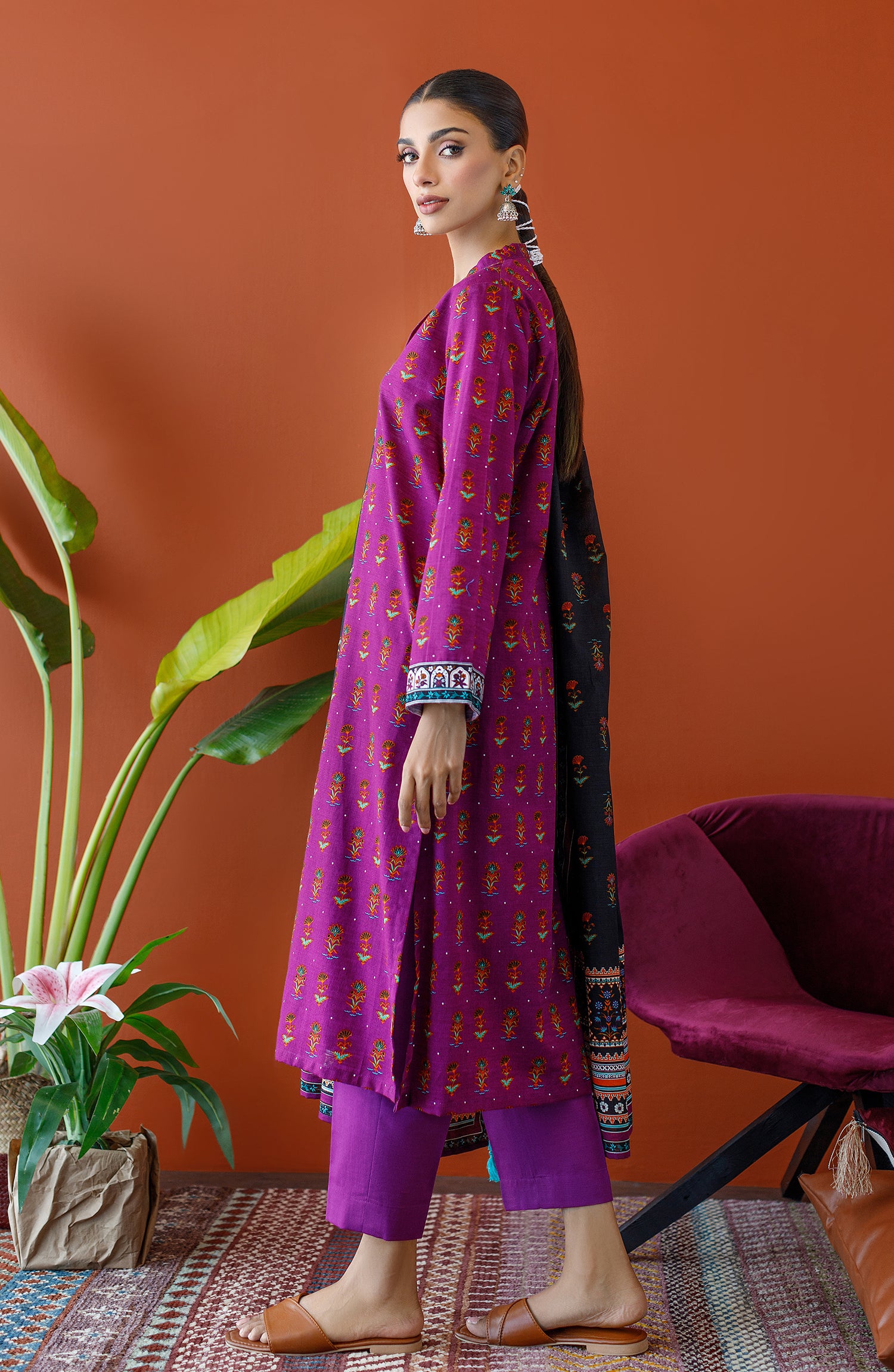 OTL-23-305/U MAGENTA KHADDAR Women UNSTITCHED SHIRT DUPATTA PANTS