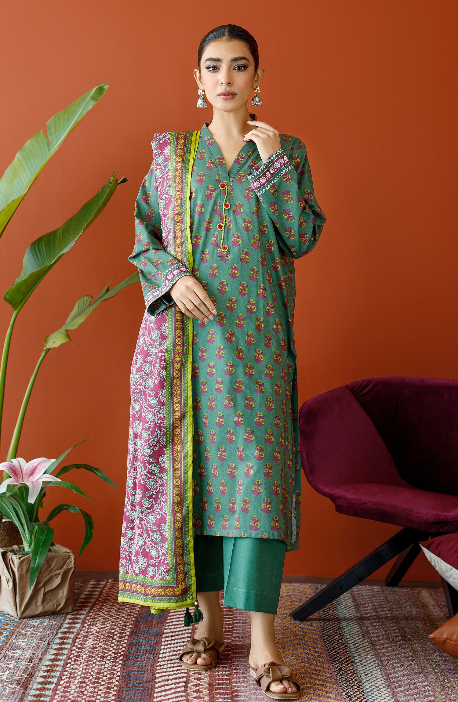 OTL-23-323/U GREEN CAMBRIC Women UNSTITCHED SHIRT DUPATTA PANTS