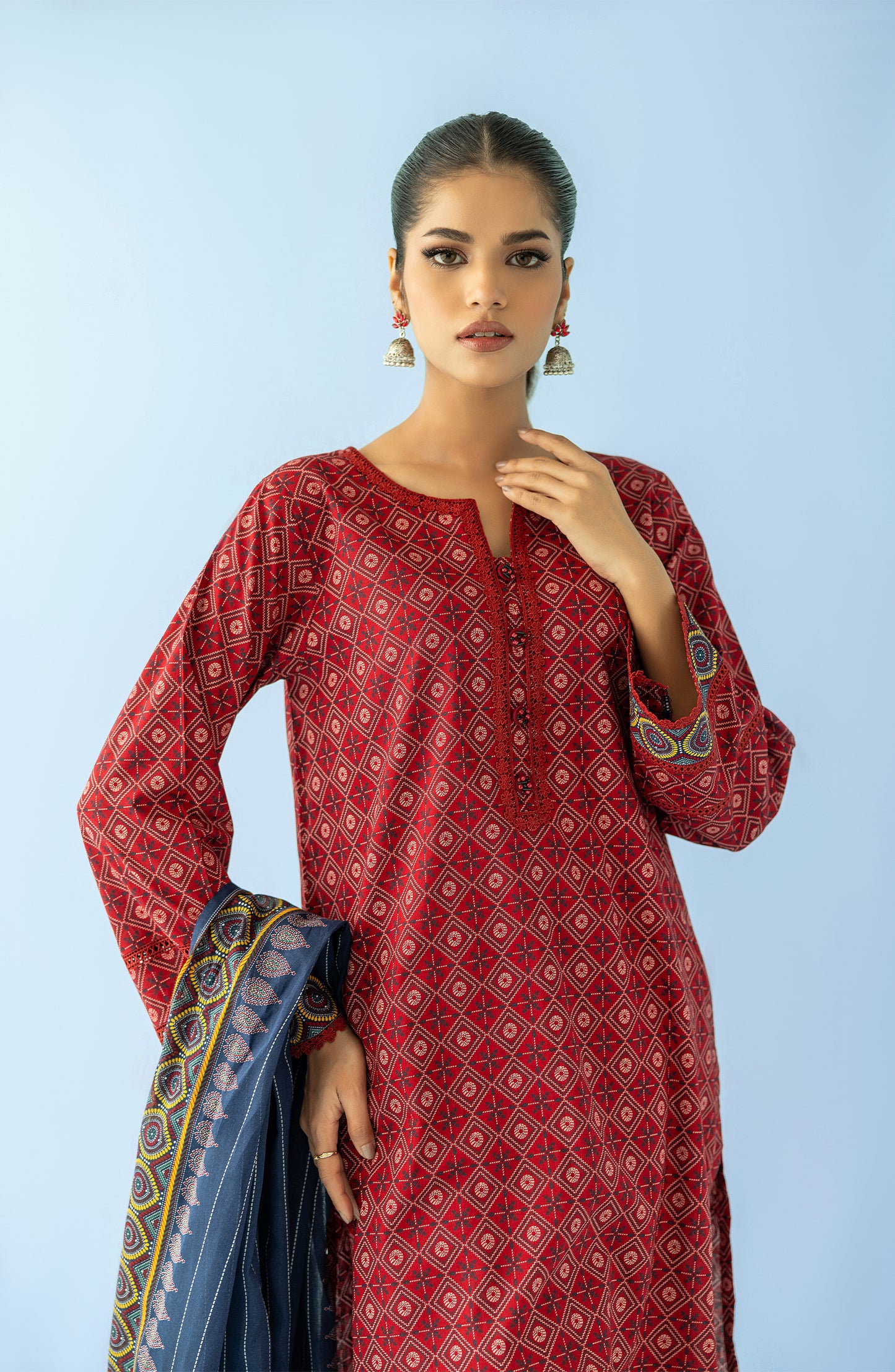 Unstitched 3 Piece Printed Lawn Shirt , Cambric Pant and Lawn Dupatta (OTL-24-082/U MAROON)