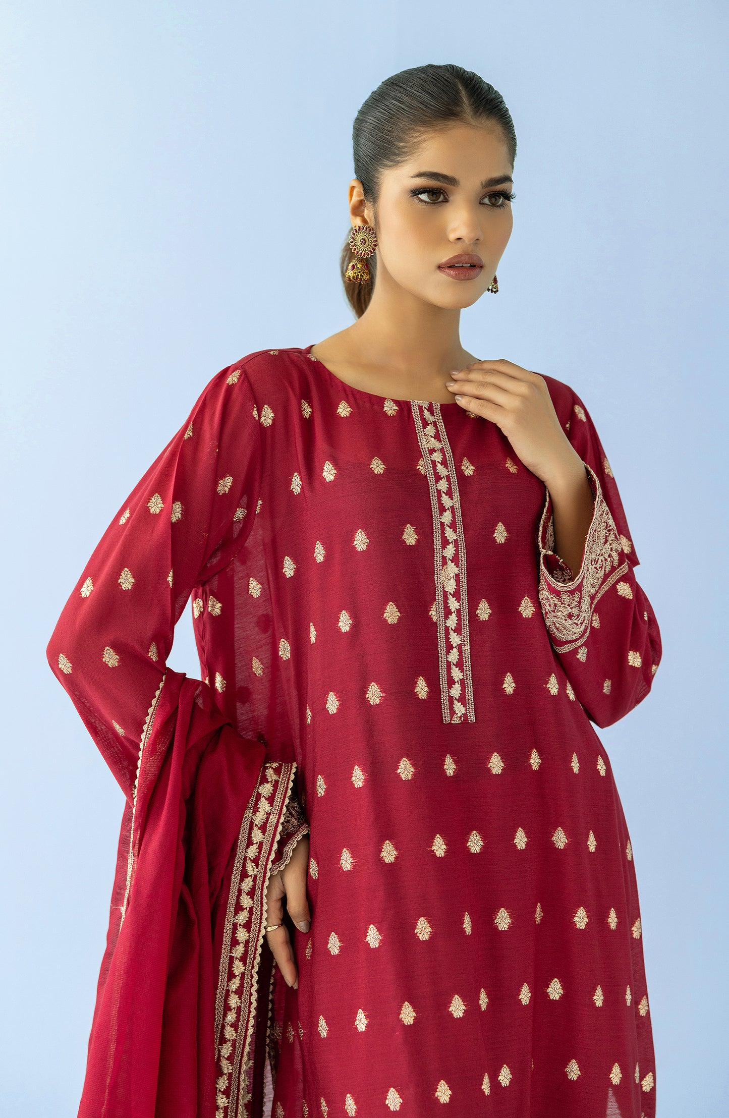 Stitched 3 Piece Embroidered Jacquard Shirt , Raw Silk Pant and Raw Silk Dupatta (OTLF-23-071/S RED)